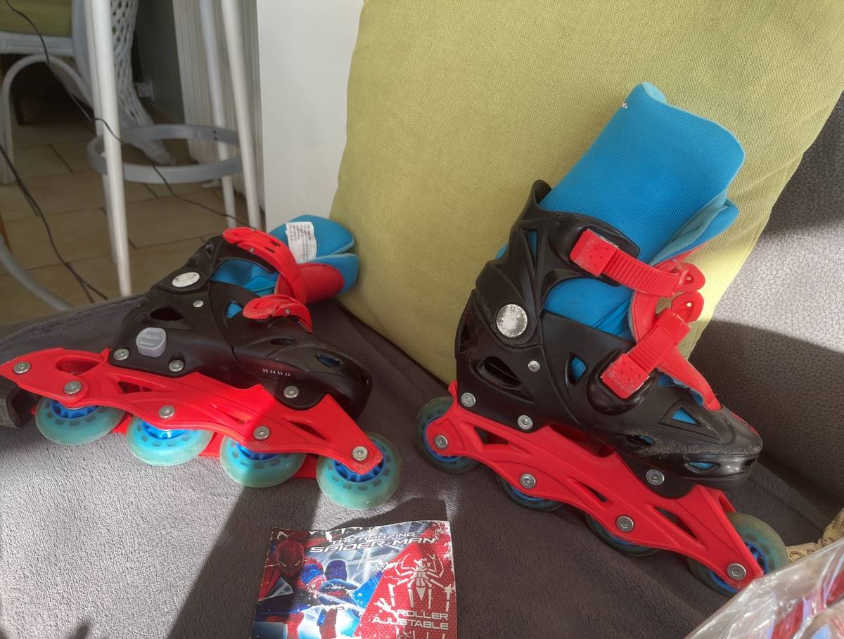 Vends roller Spider-Man enfant