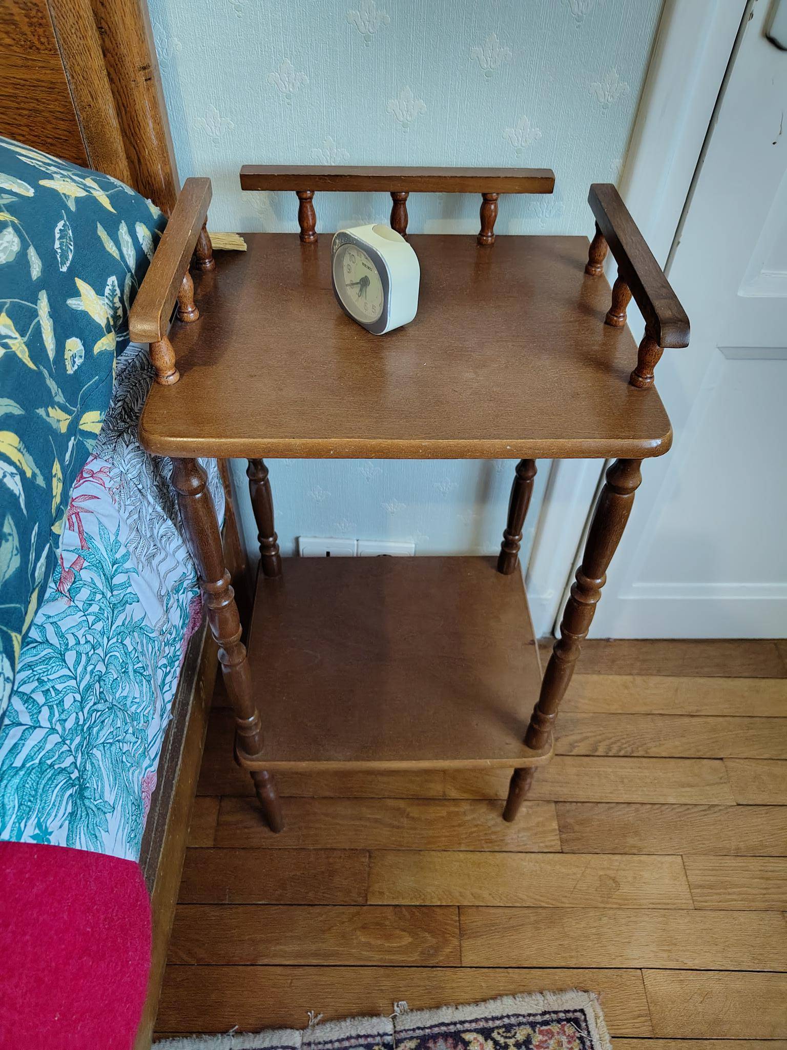 Vends meuble de nuit - table de chevet