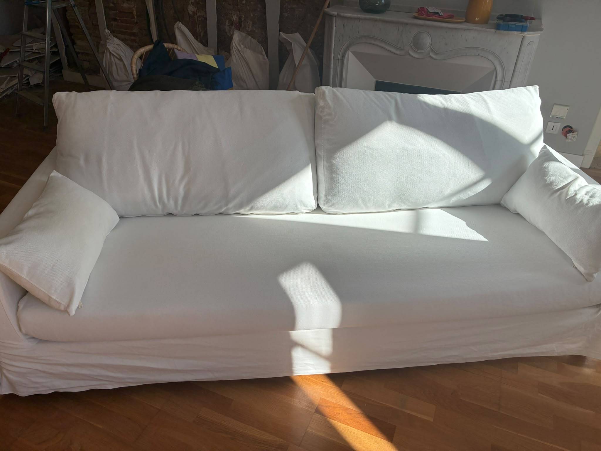 Vends canapé IKEA FÄRLÖV 3 places, housse écrue déhoussable, très bon état