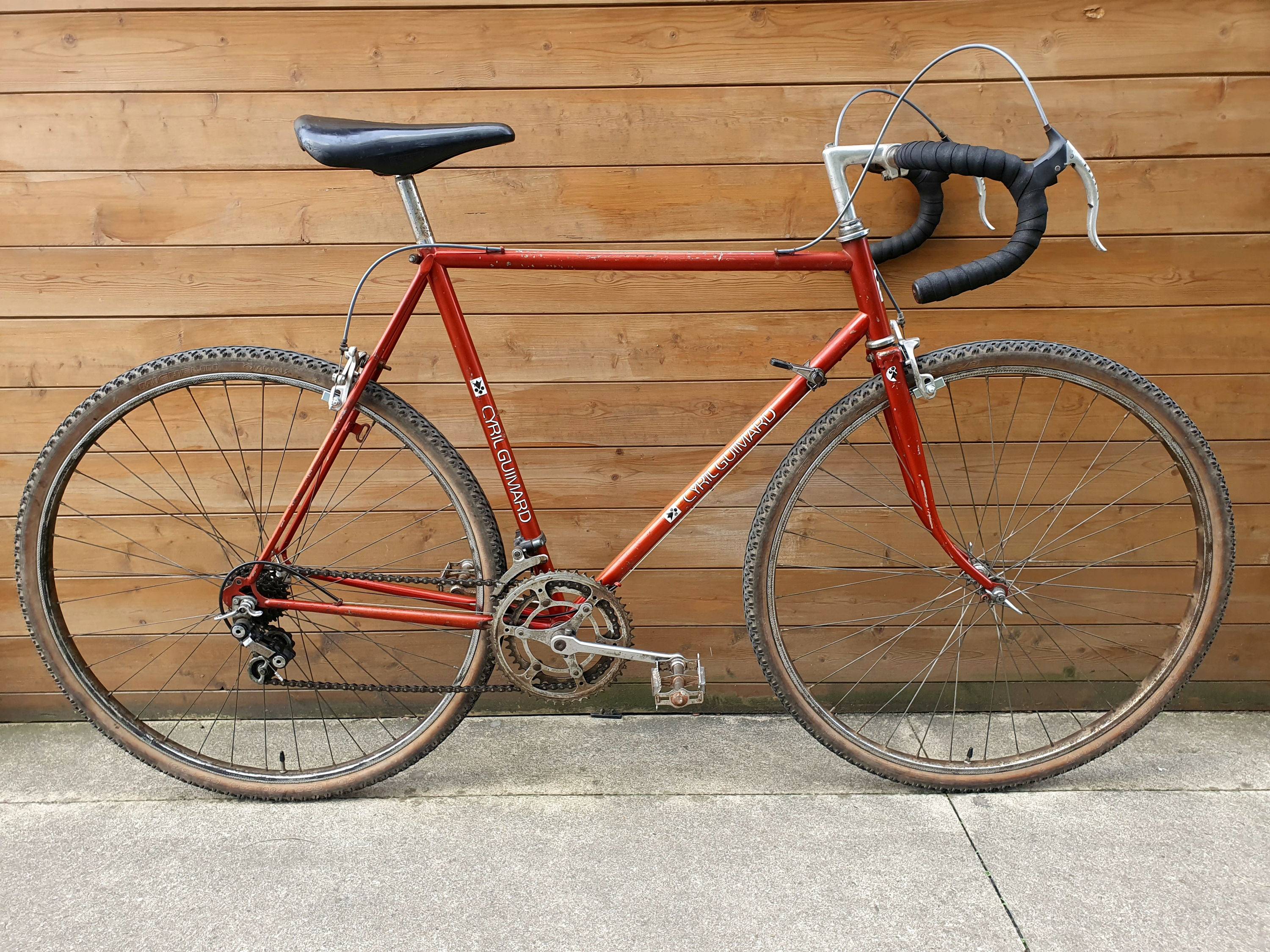 RÉVISÉ vélo course GUIMARD / Cadre acier taille M pour 1.74m à 1.80m