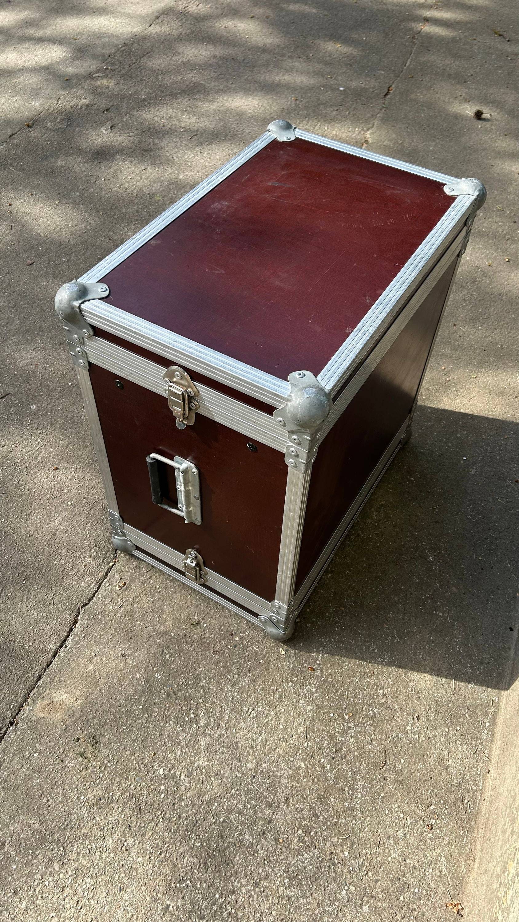 Vends flight case 19" - 7U