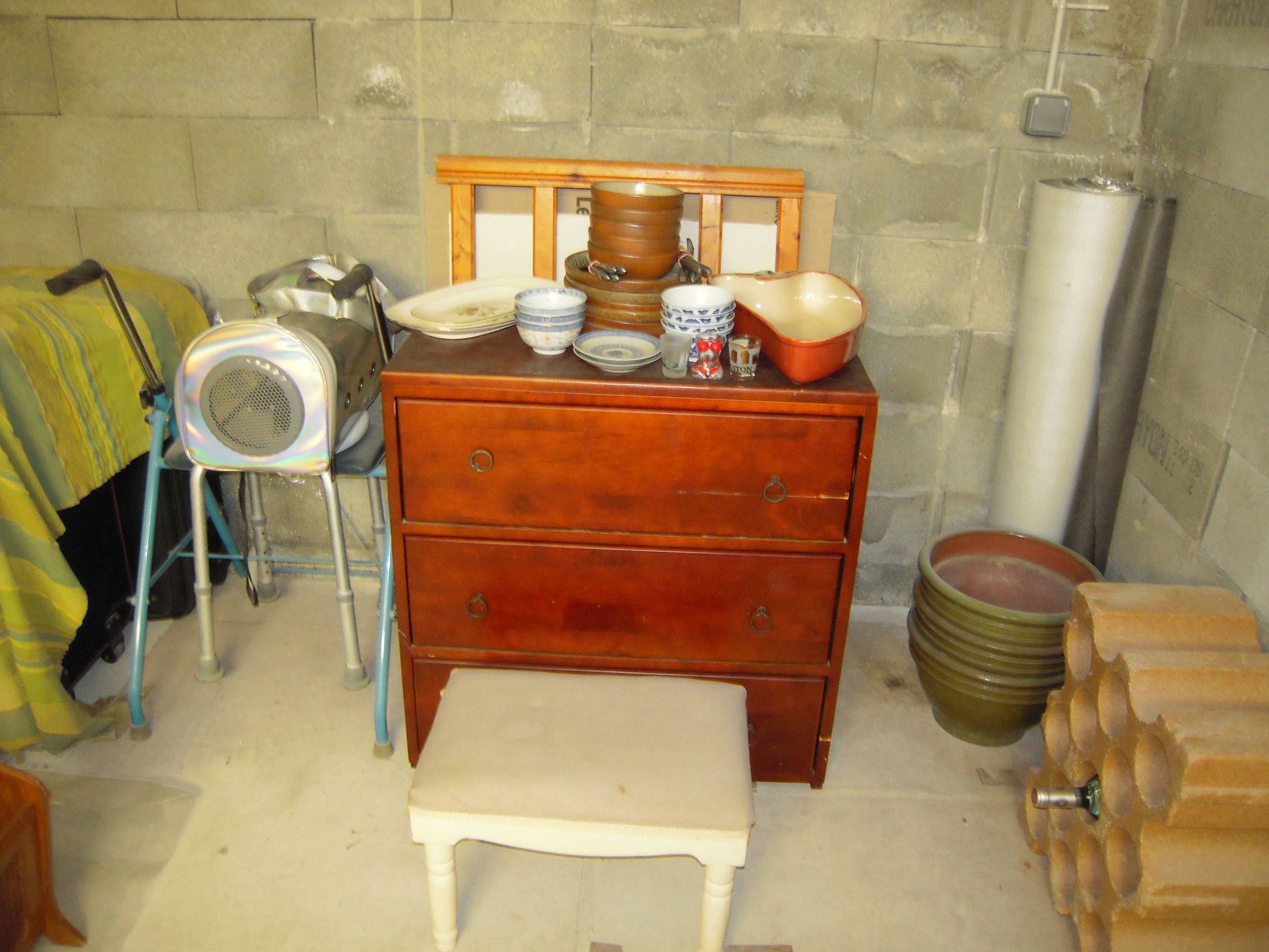 Propose vide garage à Villeveyrac