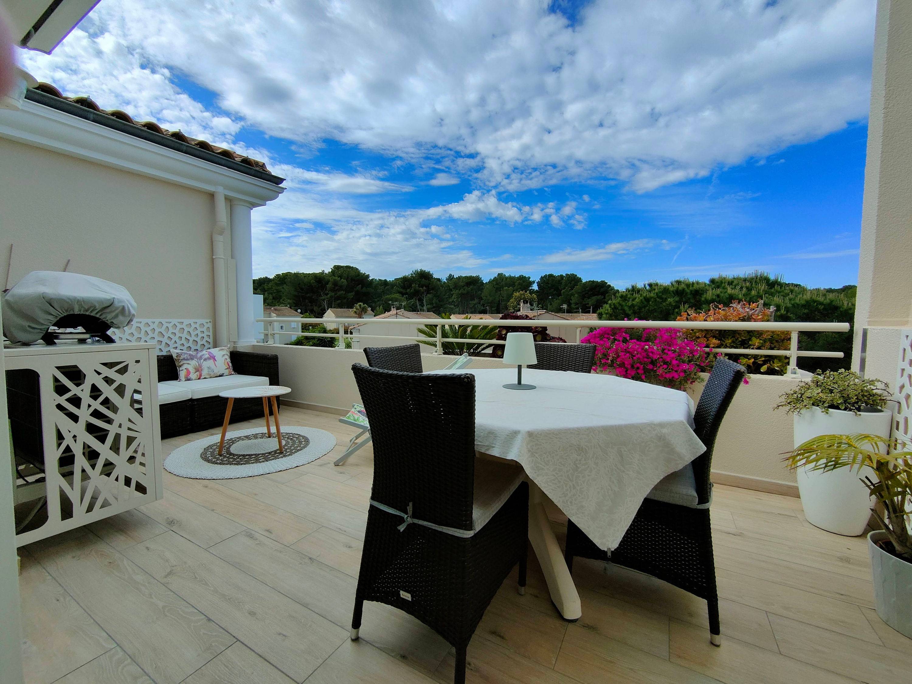 Loue appartement meublé de tourisme 3* - 50m² - à Six-Fours-les-Plages plein sud - 1 chambre, 4 couchages