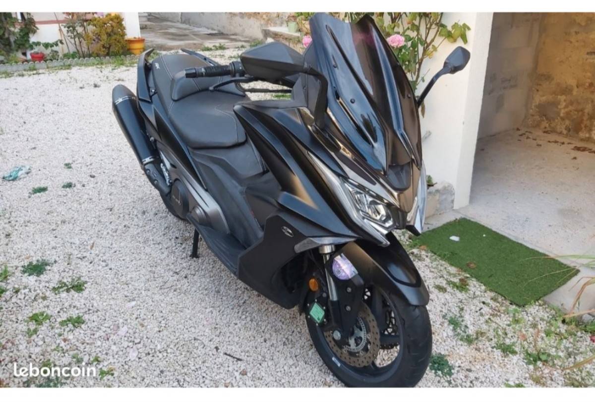 Vends maxi scooter Kymco, 2019, 17300km