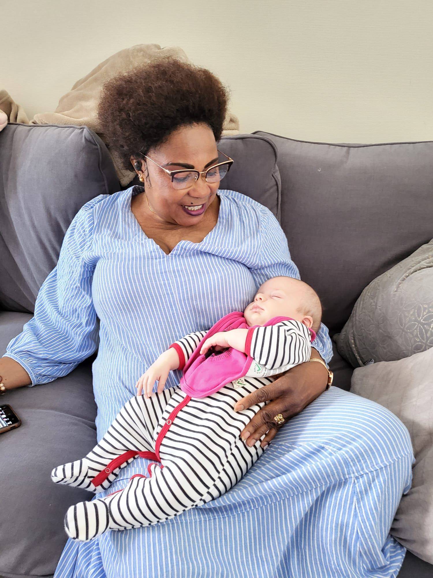 Propose garde partagée à Châtillon centre avec nounou expérimentée et co-garde déjà en contrat