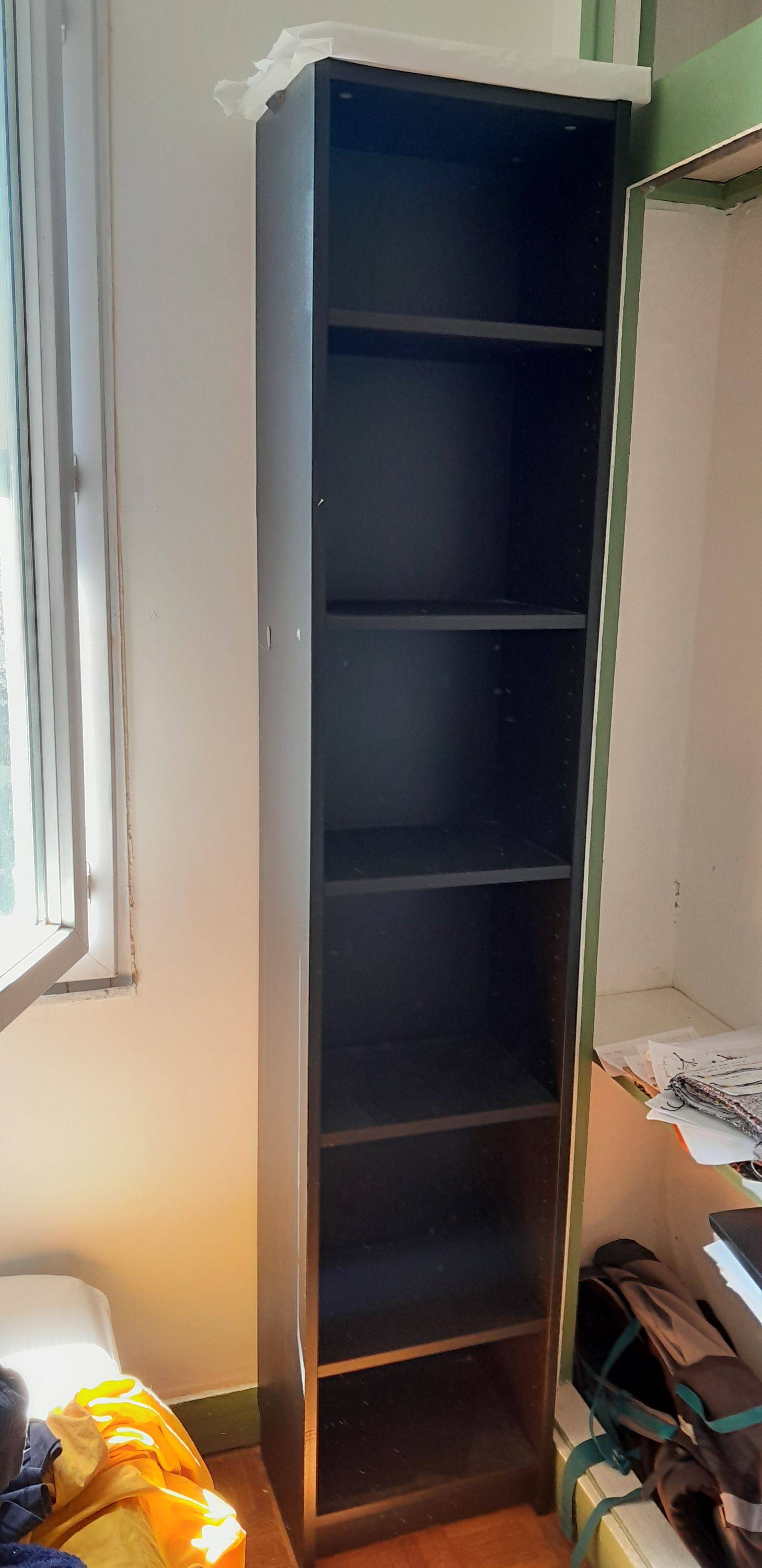 Vends étagère noire 6 rangements