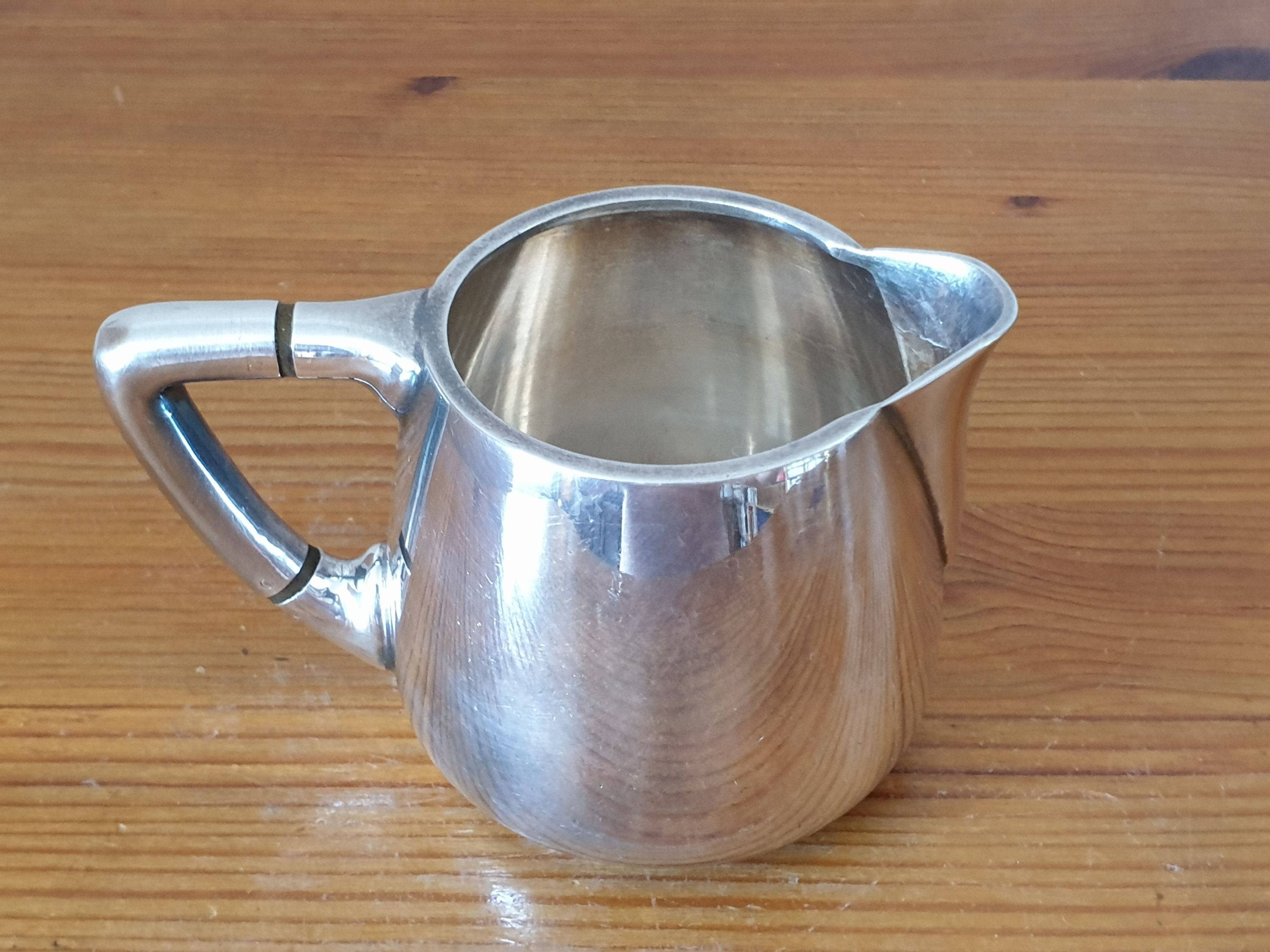 Pot à lait Belge années 30 métal argenté Wiskemann poinçonné 7x11 cm