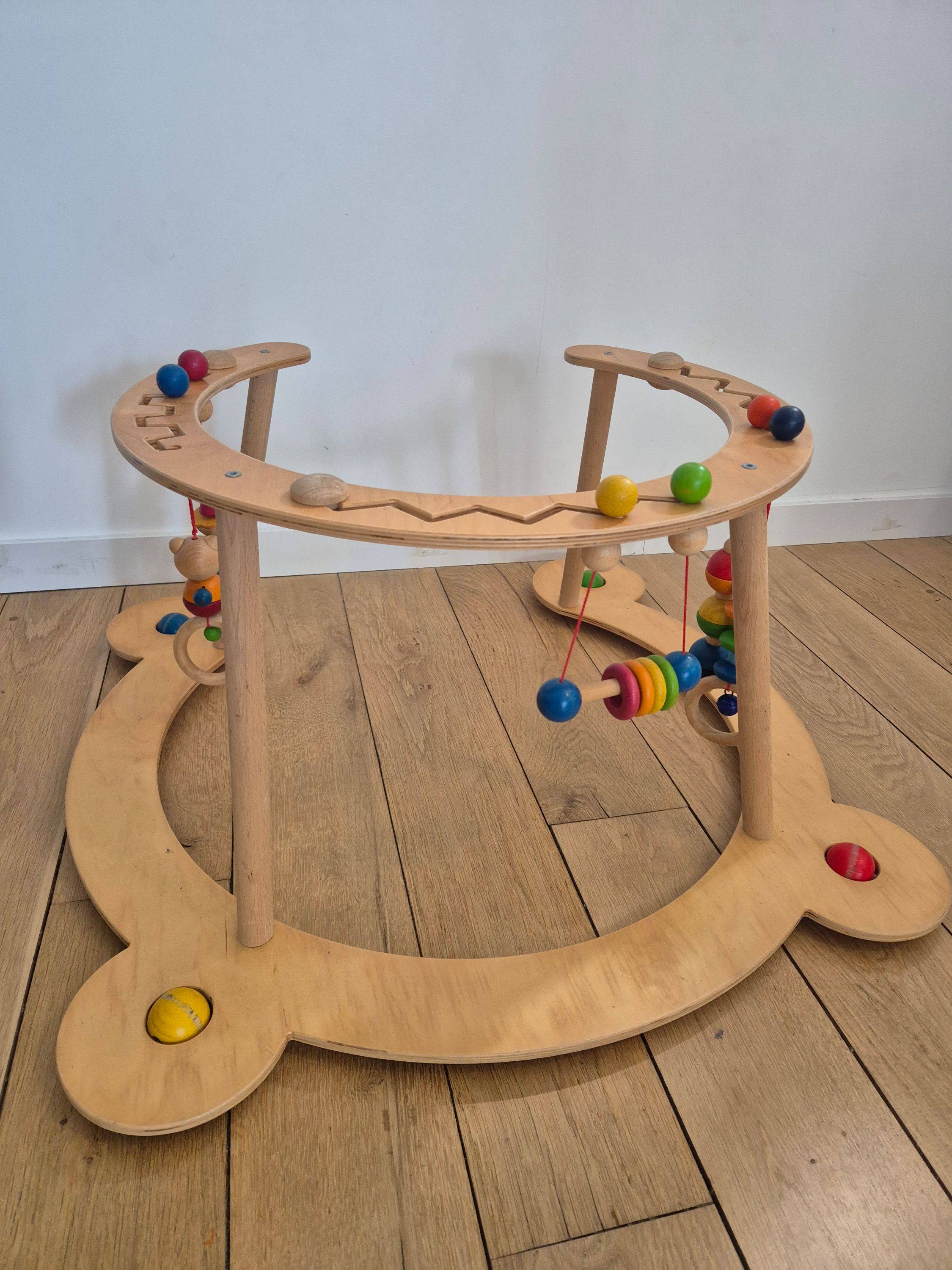Vends arche trotteur ergonomique HESS