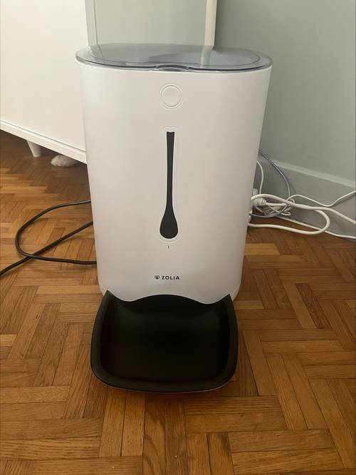 Vends distributeur de croquettes pour chat et chien - Zolia