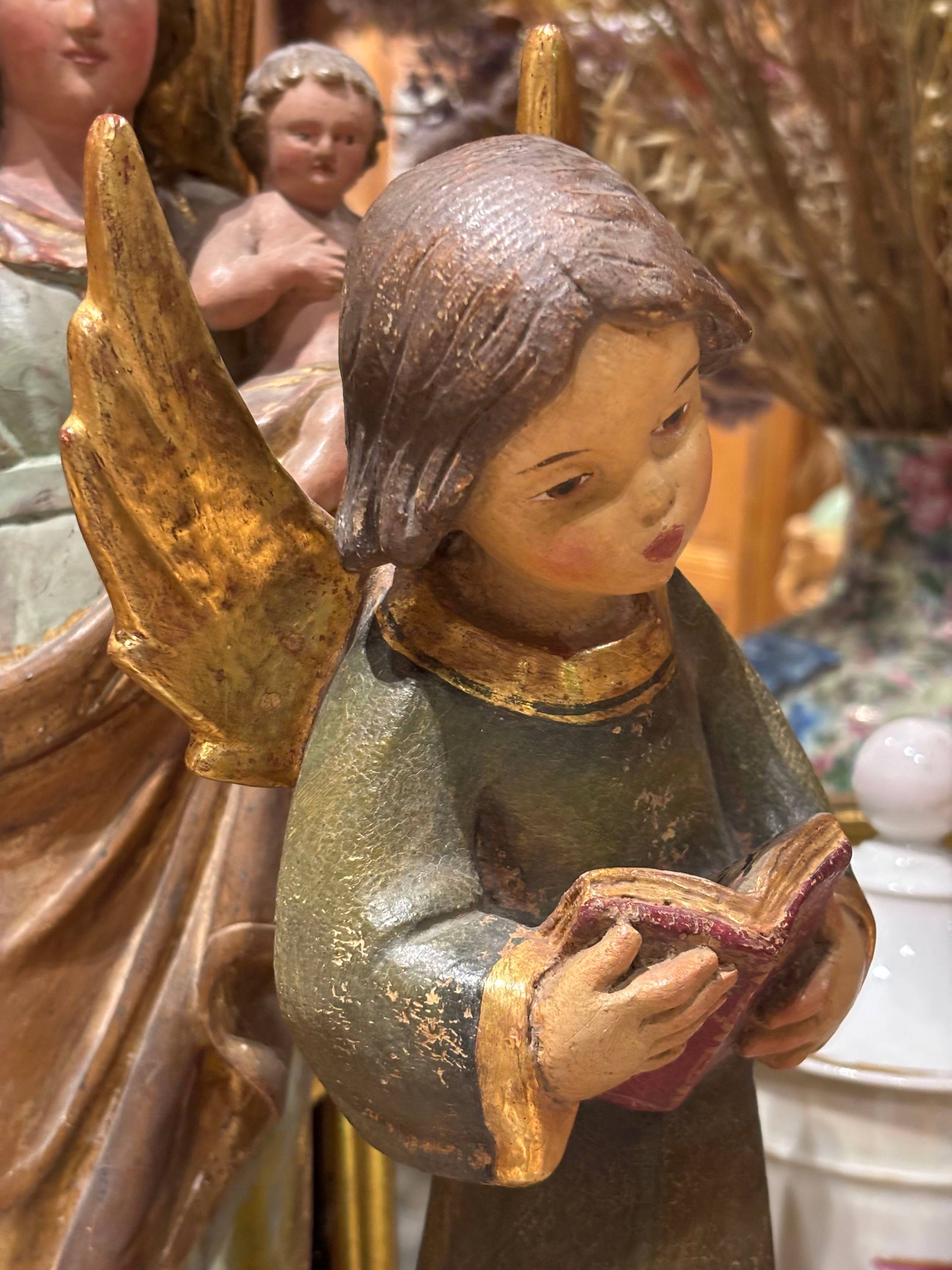 Vends grand ange en bois peint et doré Tyrol