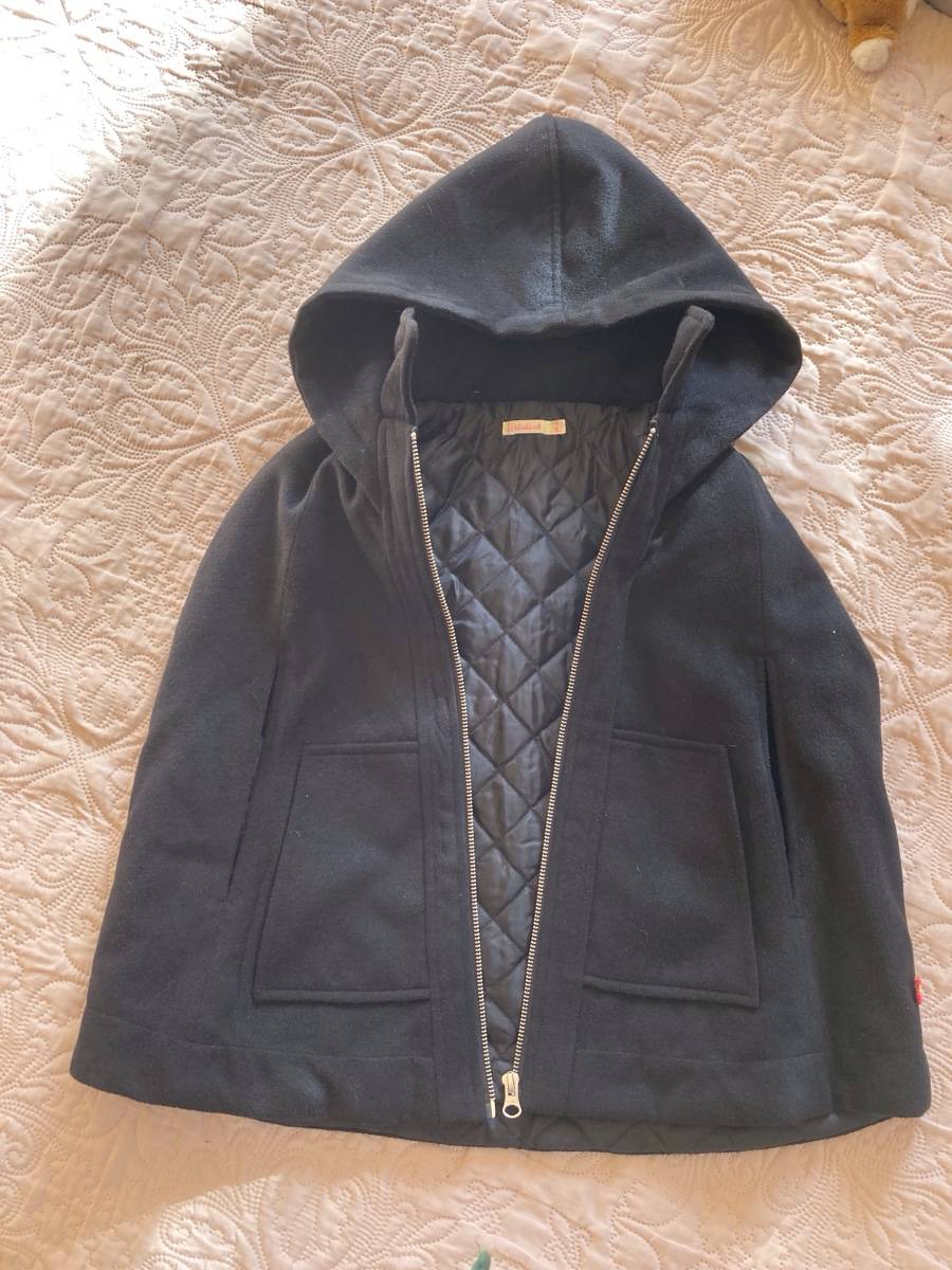 Vends cape noire - Taille 6 ans