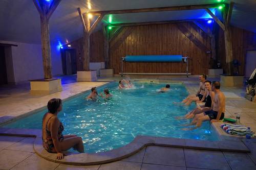 Mini Center Parcs privé – Gîtes 21 pers. Avec piscine couverte, sauna & hammam