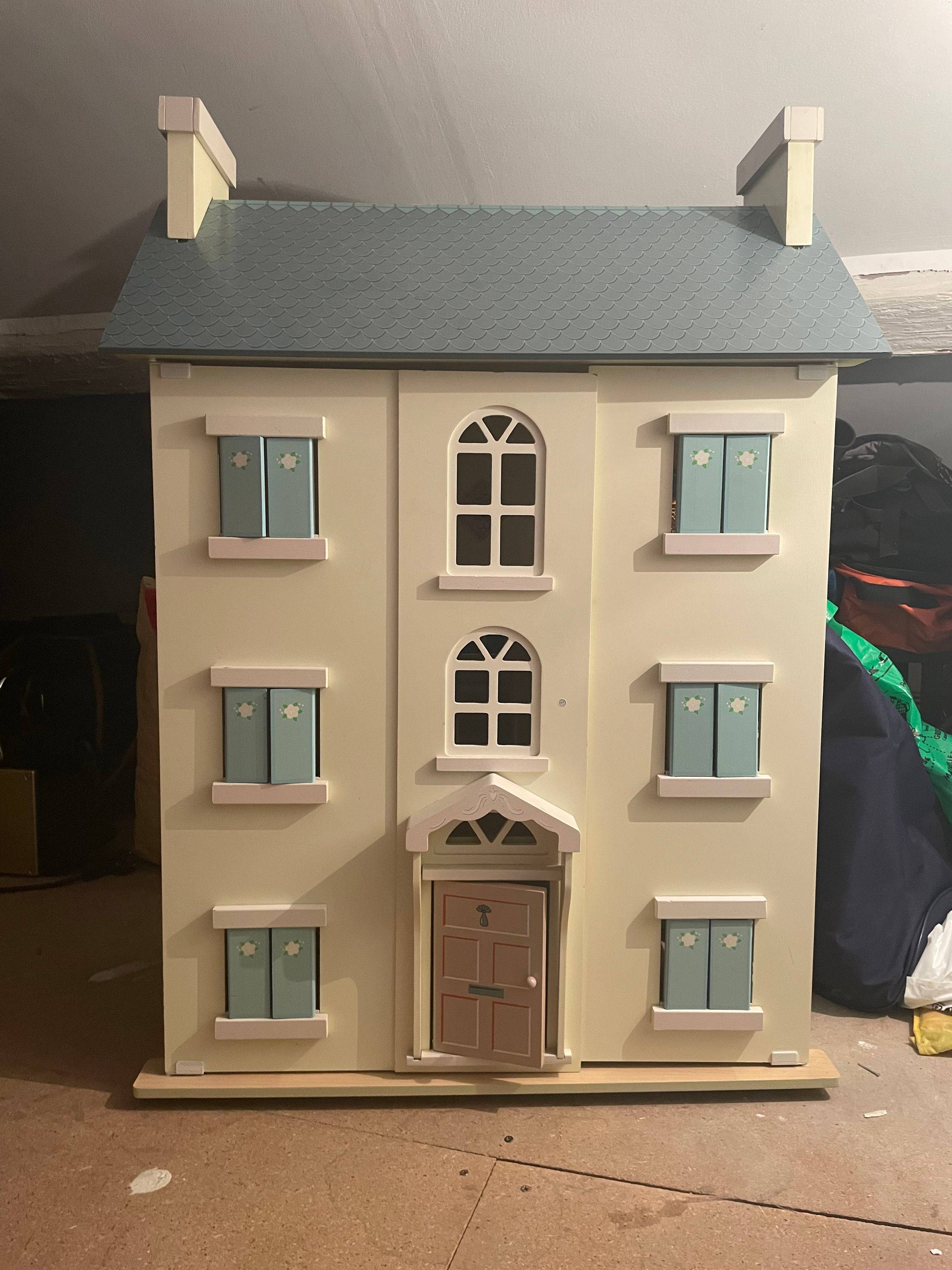 MAISON DE POUPÉE MEUBLÉE en bois (Toyvan)