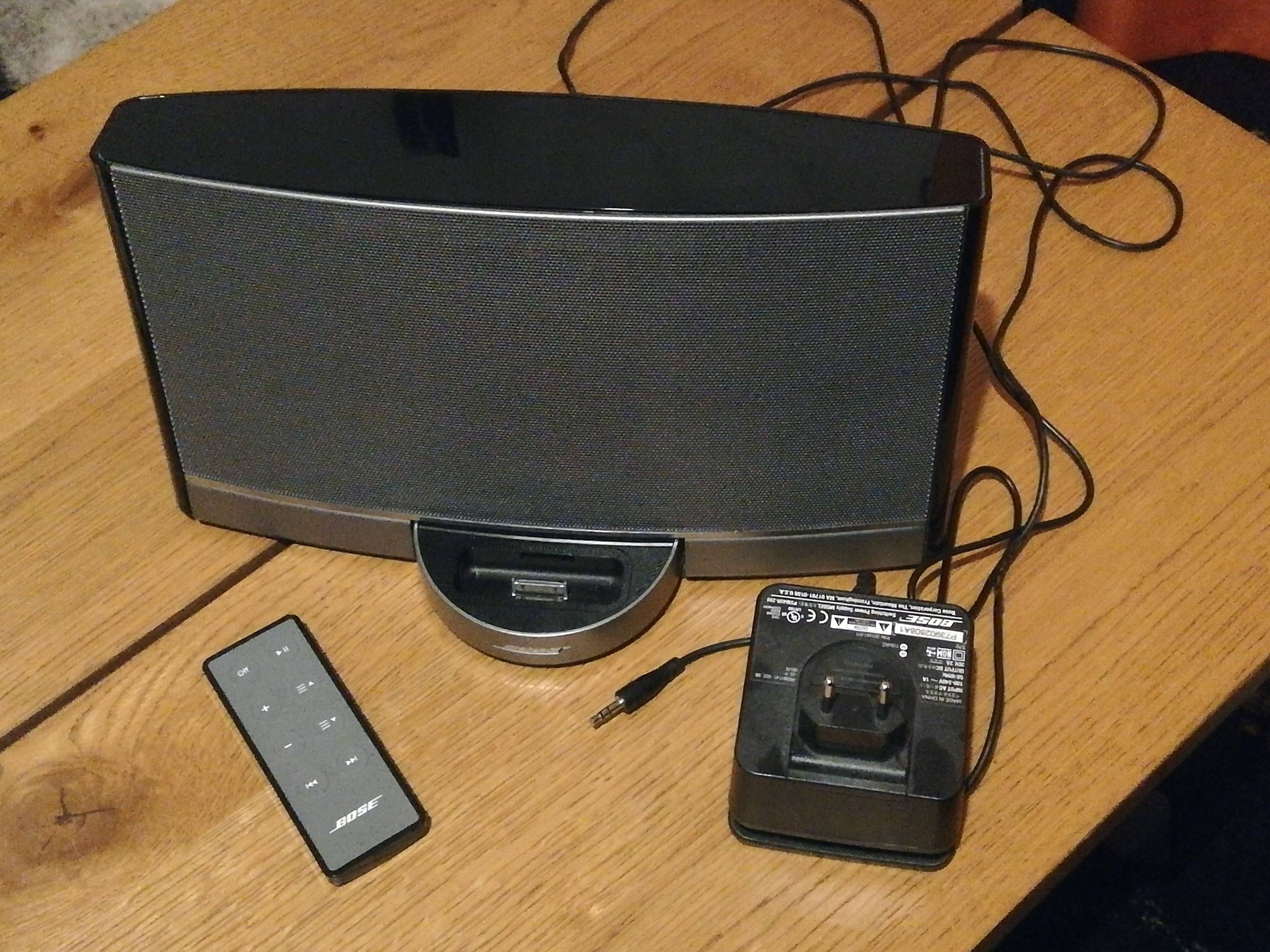 Vends enceinte SoundDock Bose portable