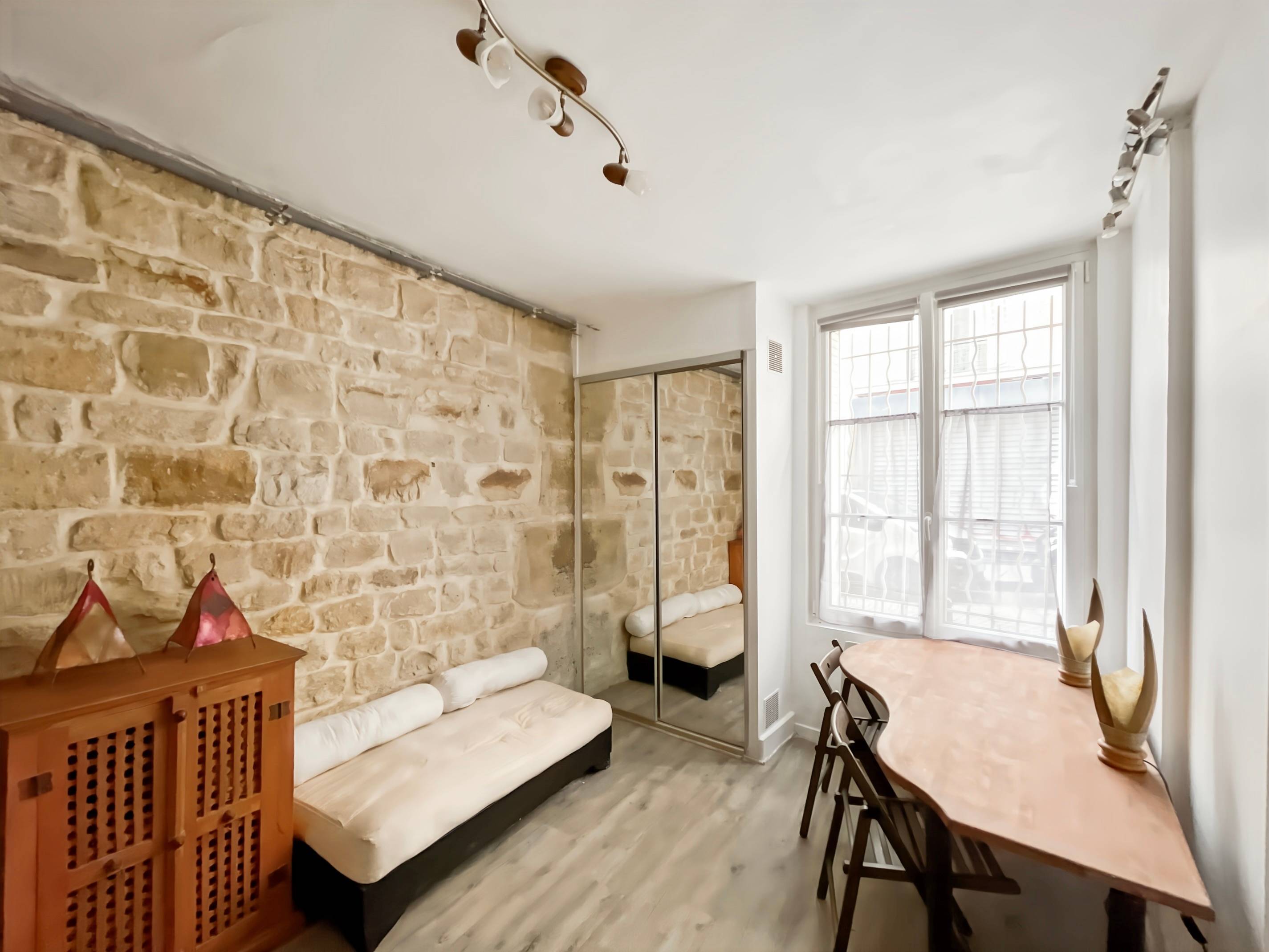 MONTMARTRE // Appartement T1 bis plein de charme