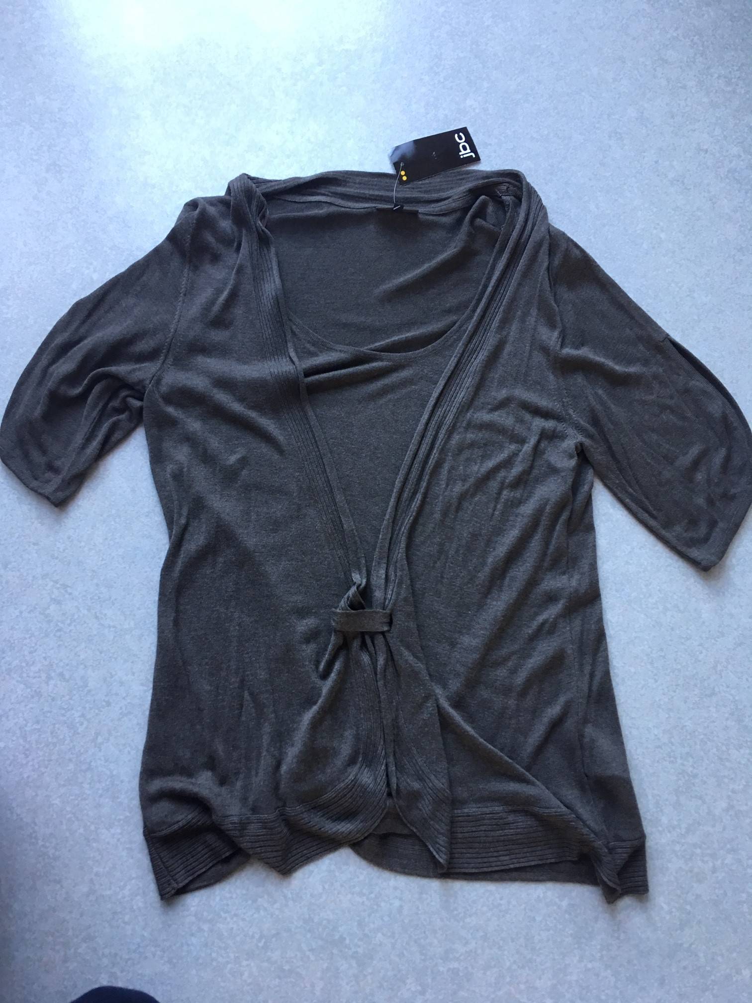 Vends gilet 2 en 1 marron - Taille 48