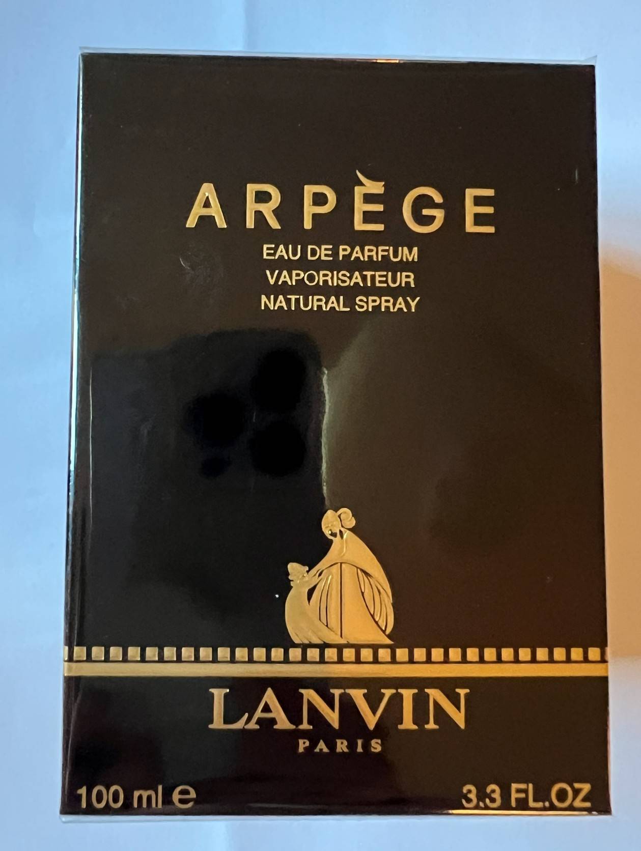 Vends Eau de parfum Arpège de Lanvin. Vaporisateur, Flacon de 100ml