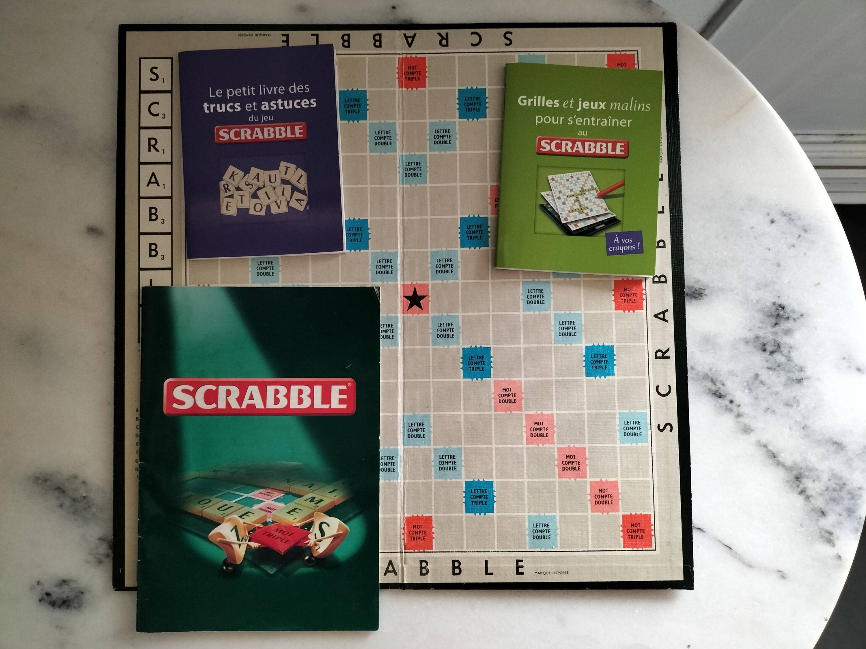 Vends jeu de Scrabble
