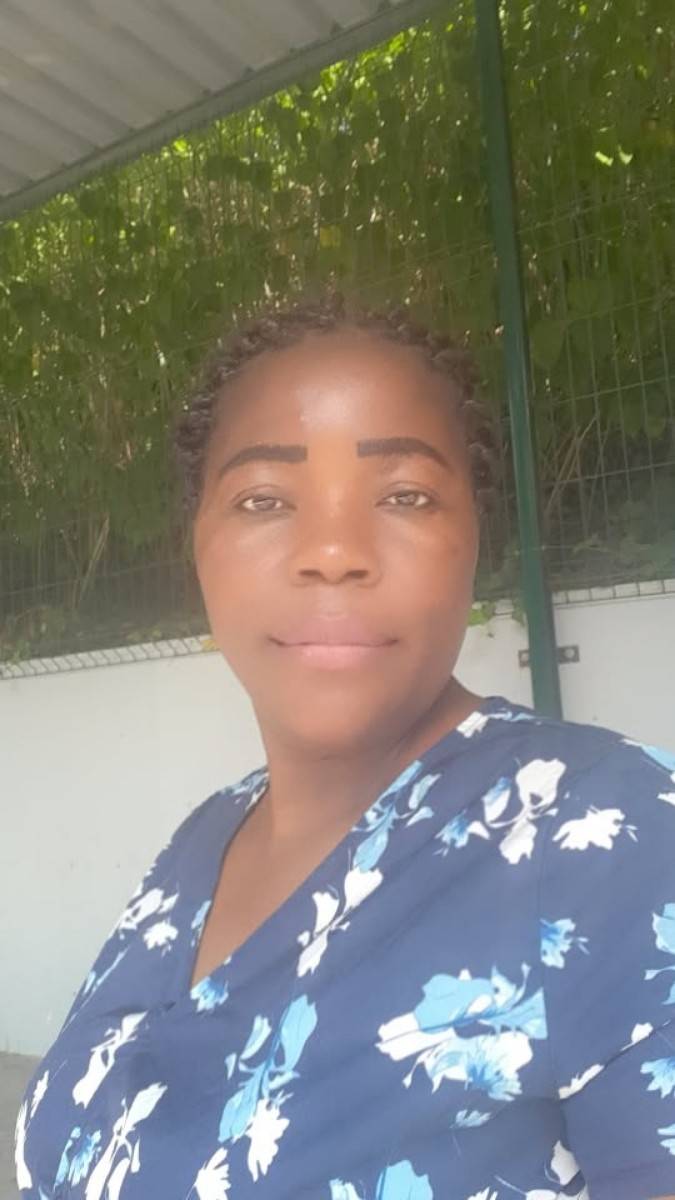 Propose Auxiliaire de nuit auprès des sénior