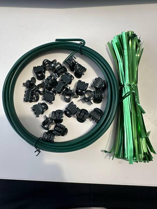 Kit de fixation pour plantes