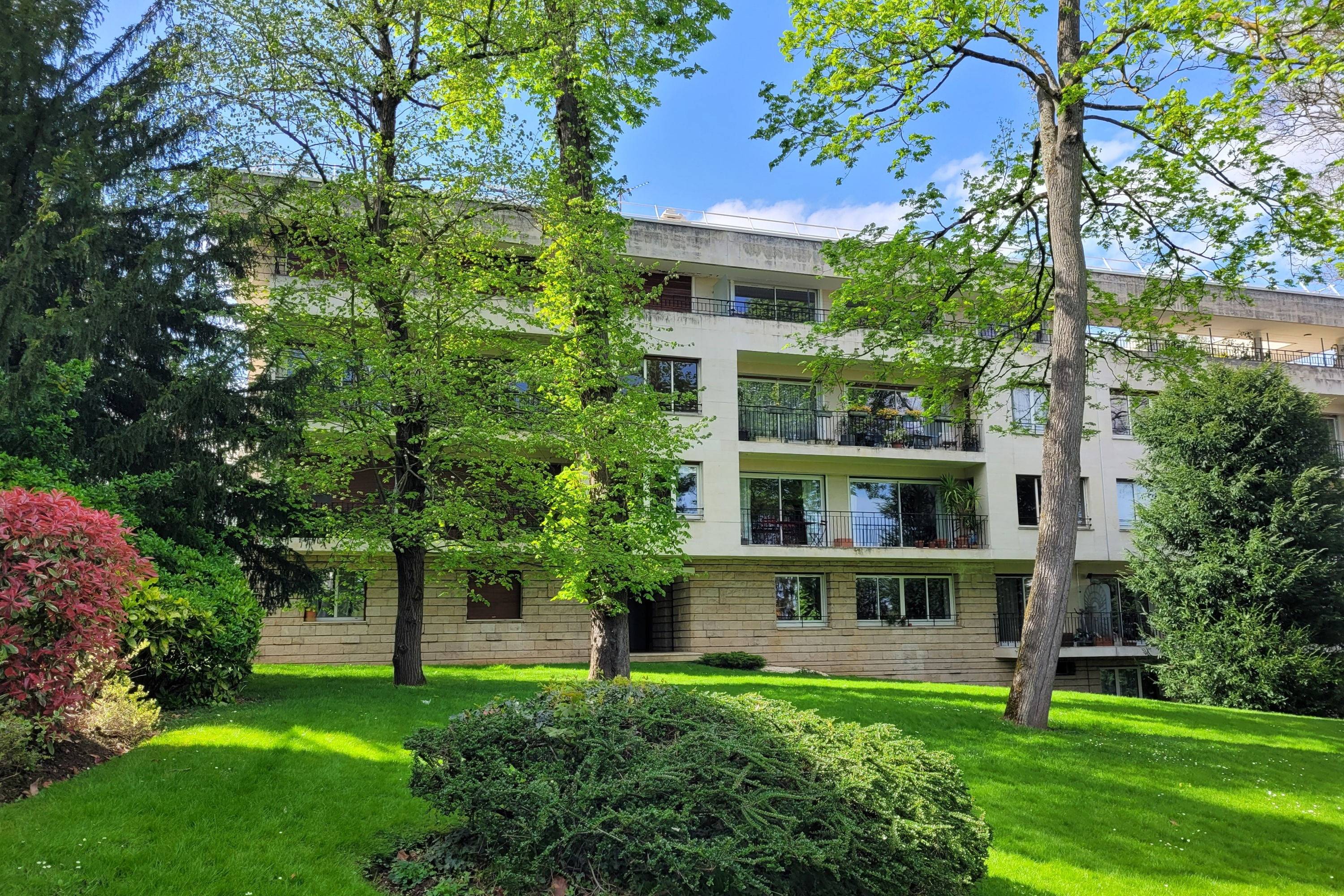 Vends appartement 149m² - 5 pièces - 3 chambres - Ville d’Avray (92)