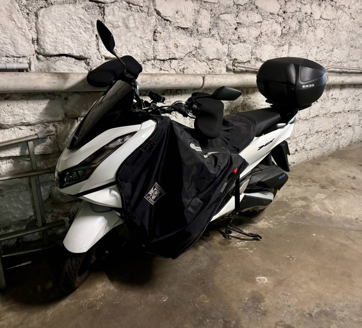 Vends scooter PCX Honda 125, 2023, 9100km