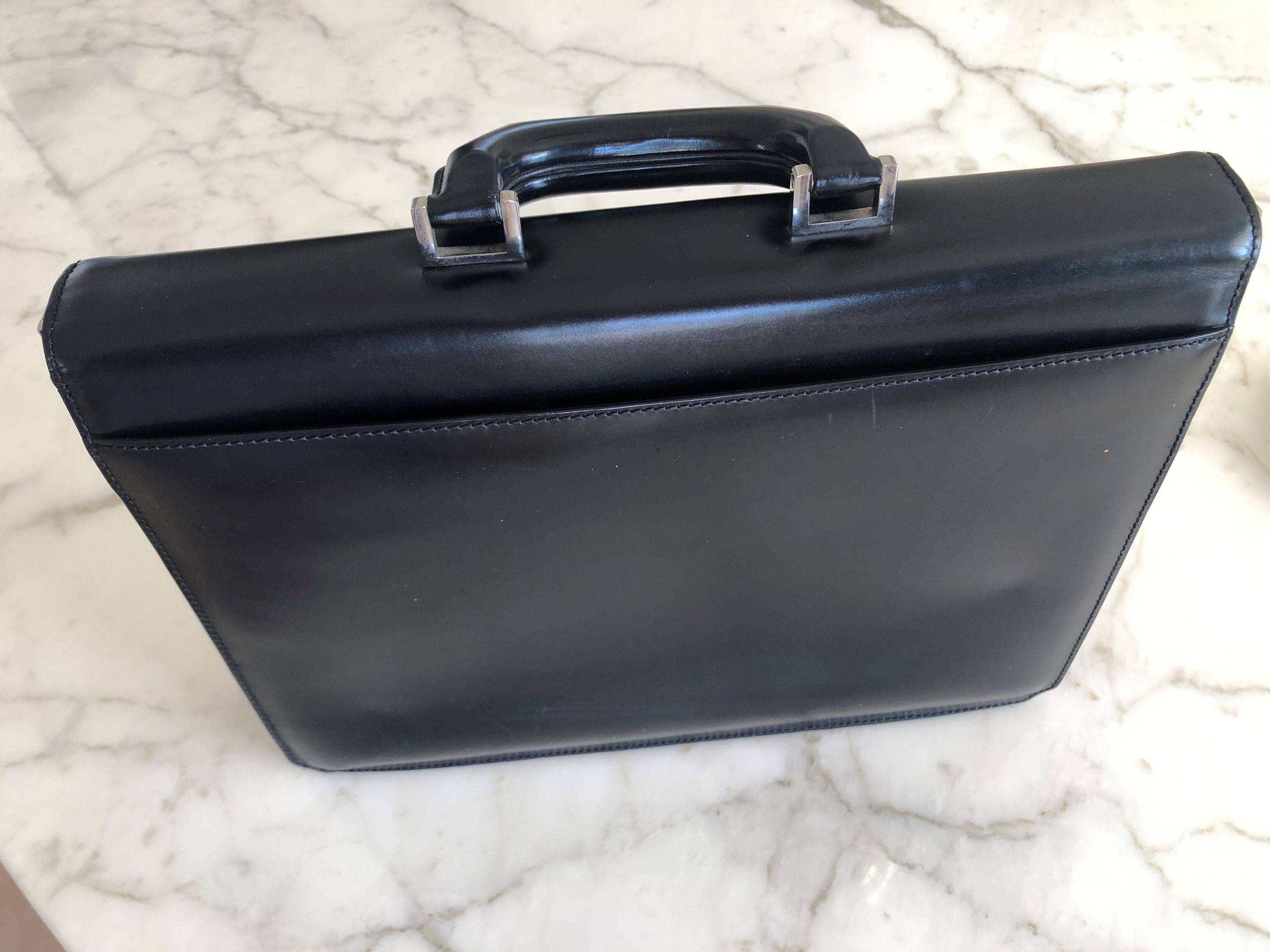 Vends sacoche porte-documents Bally