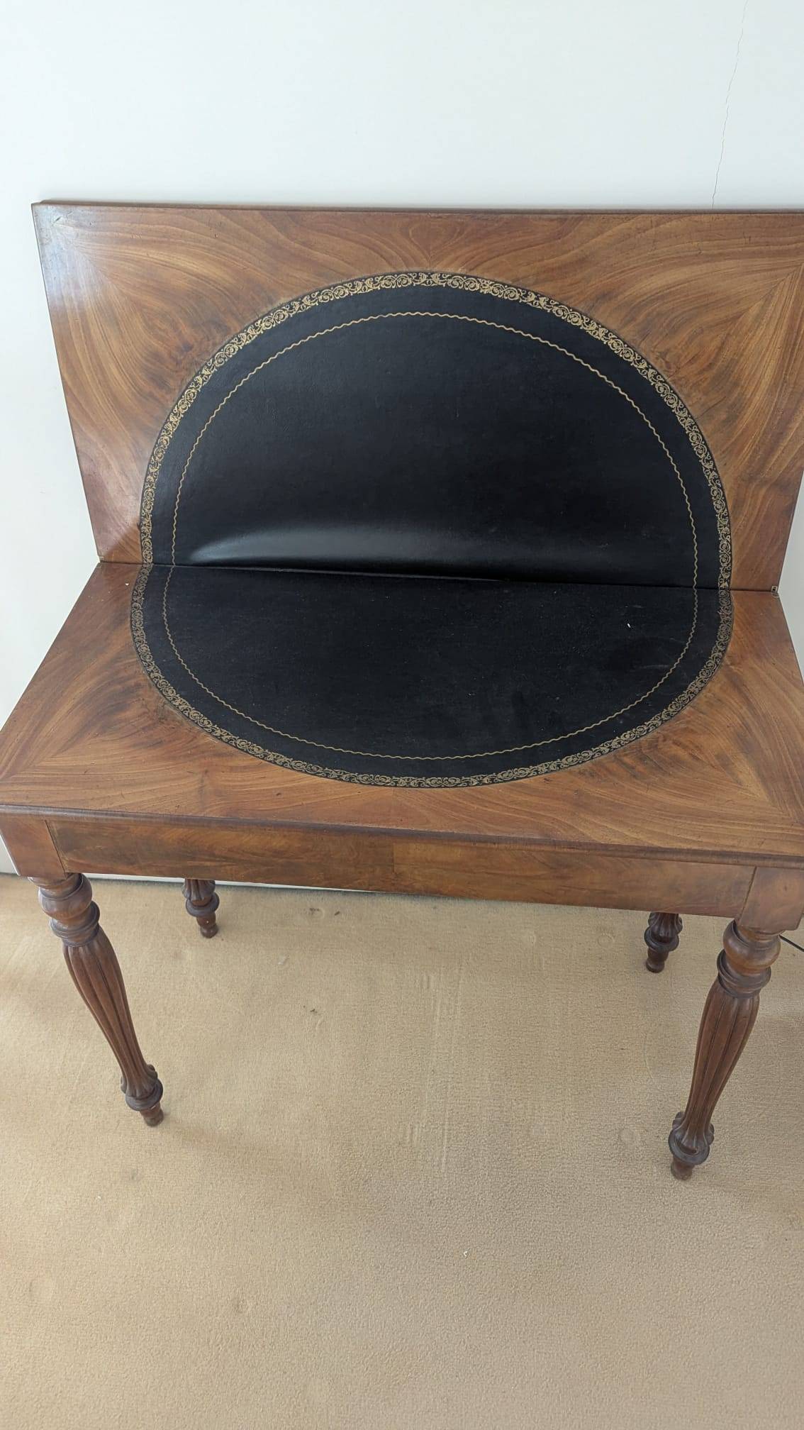 Vends table de jeu portefeuille du XIXème siècle