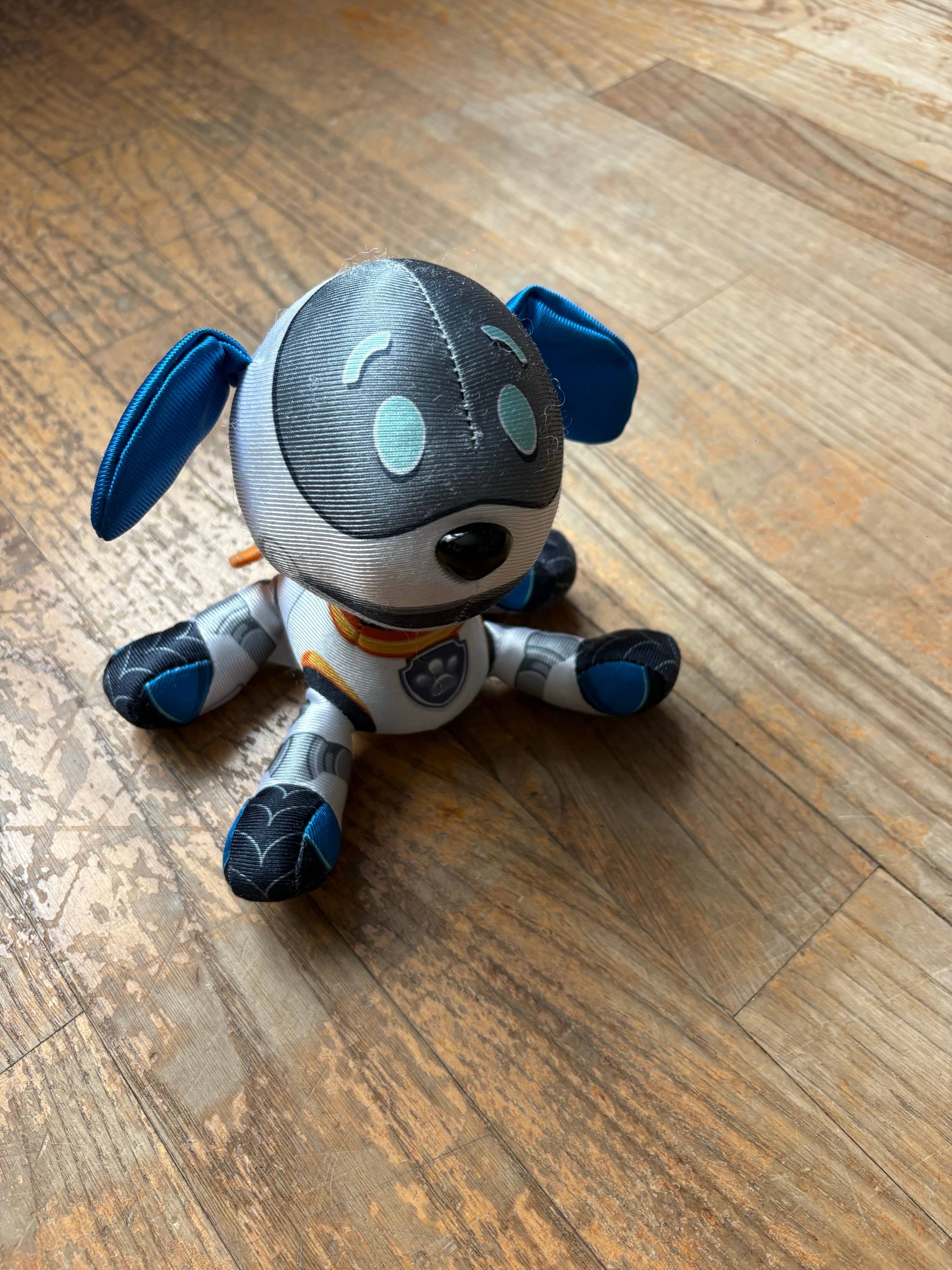 Vends peluche Pat Patrouille robot neuve