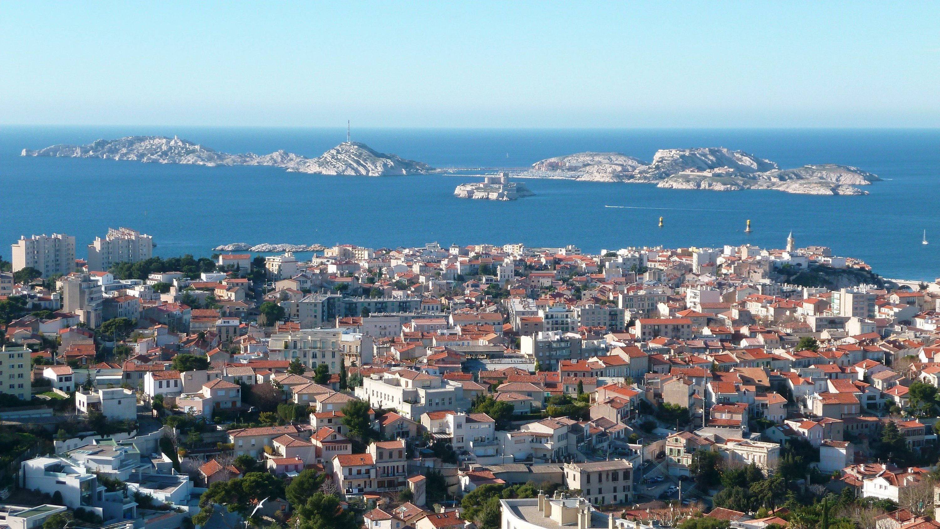 Propose conciergerie pour location saisonnière ou moyenne durée à Marseille