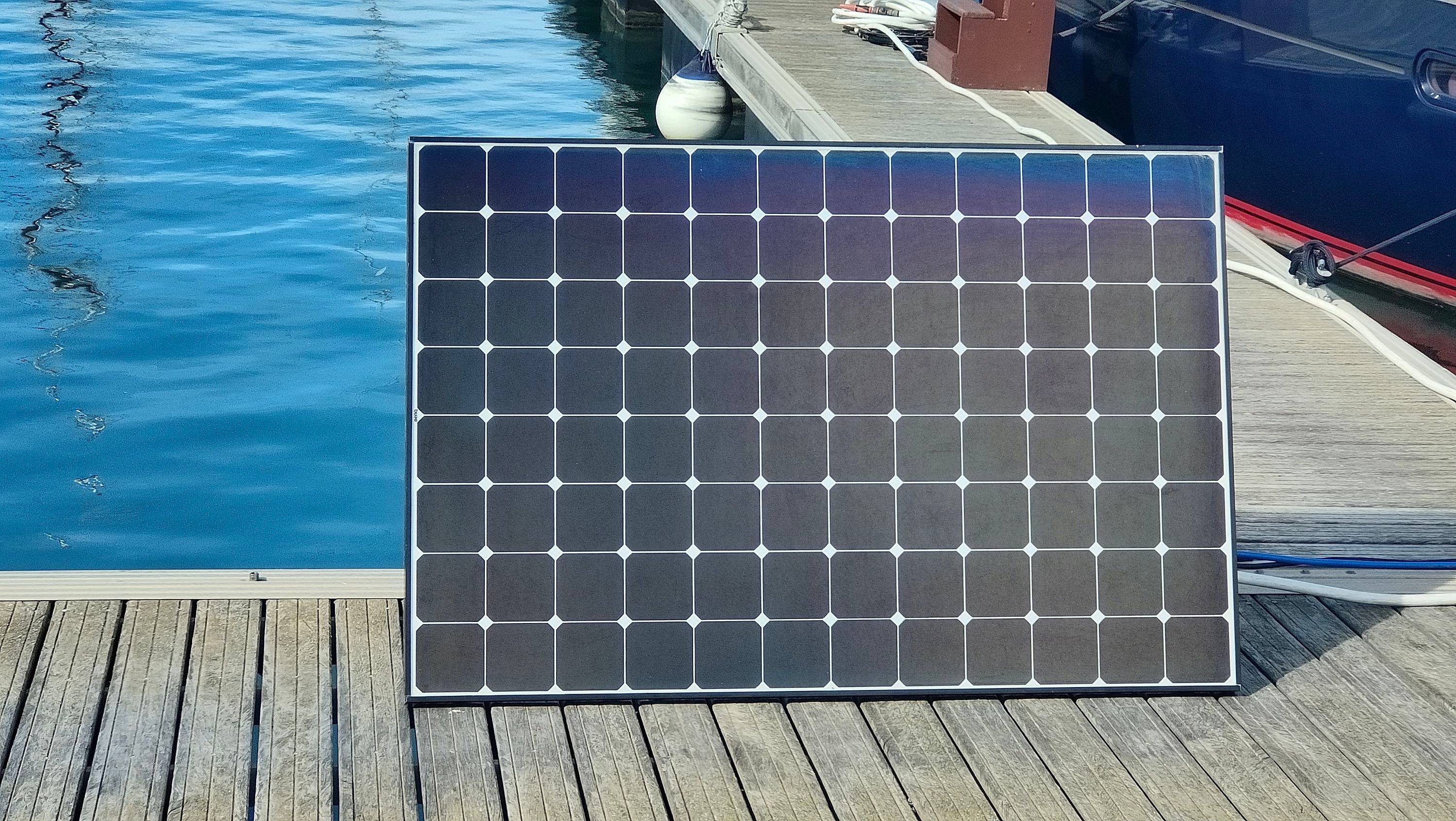 Vends panneaux solaires