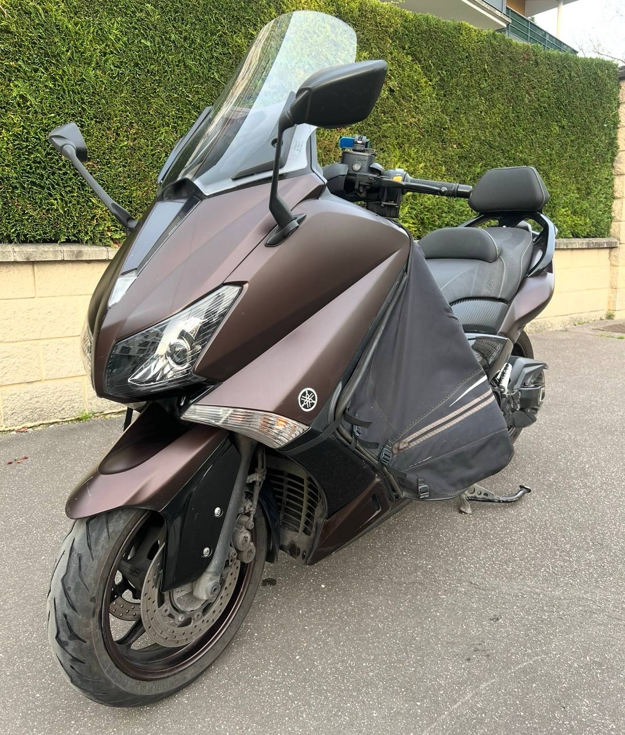 Vends scooter Yamaha Tmax 530, 2014, 42000km