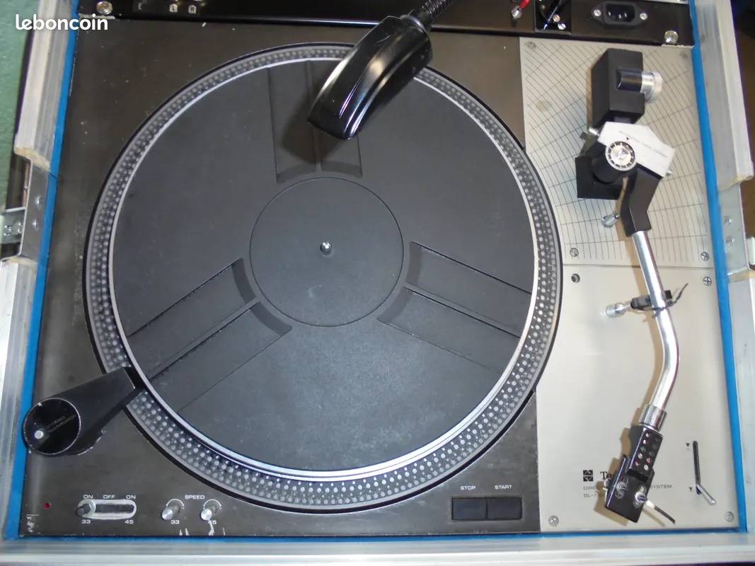 Vends platine disque professionnelle Technics SL 1100