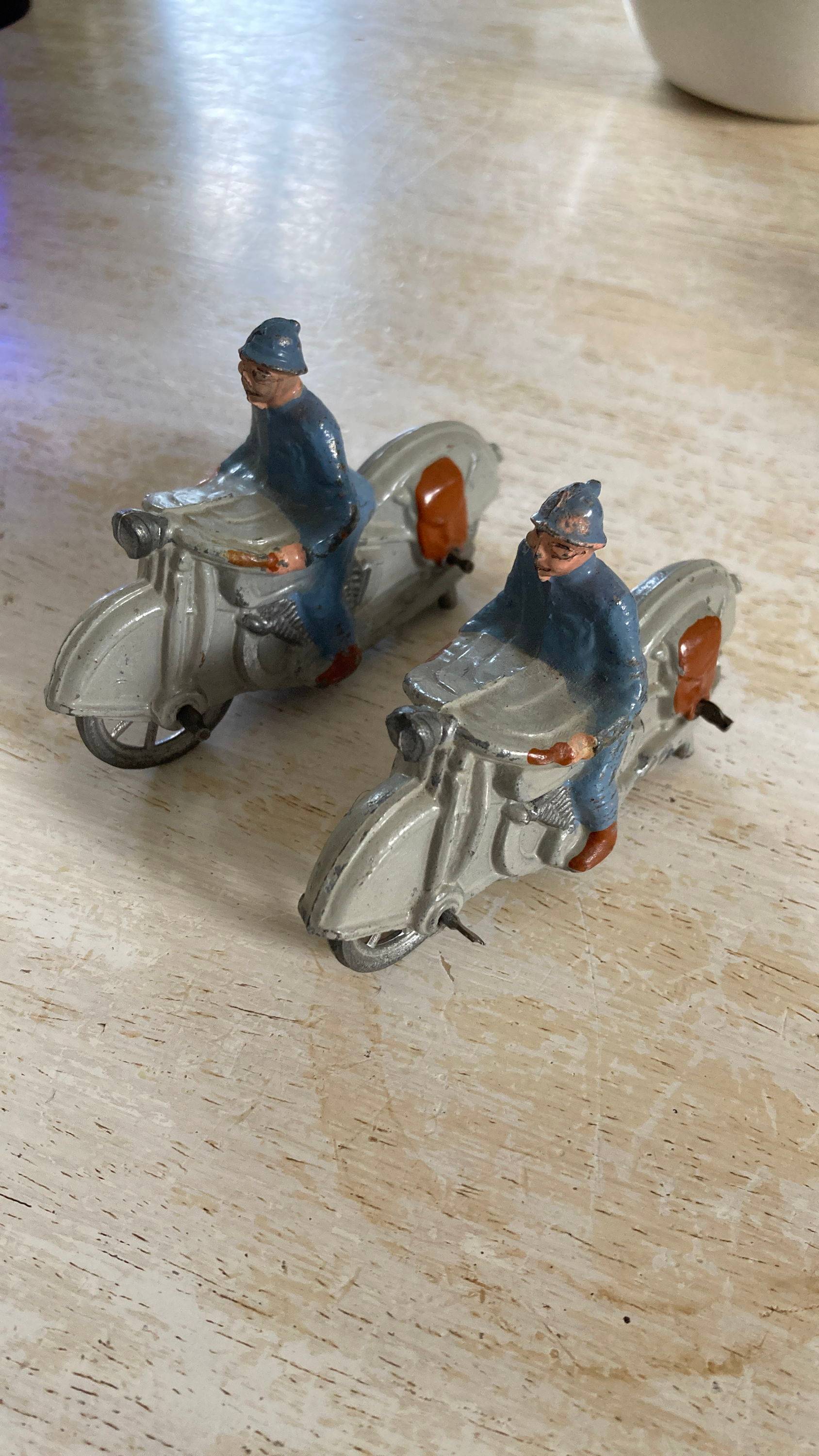 SR Rivoli et Simon Harley Davidson