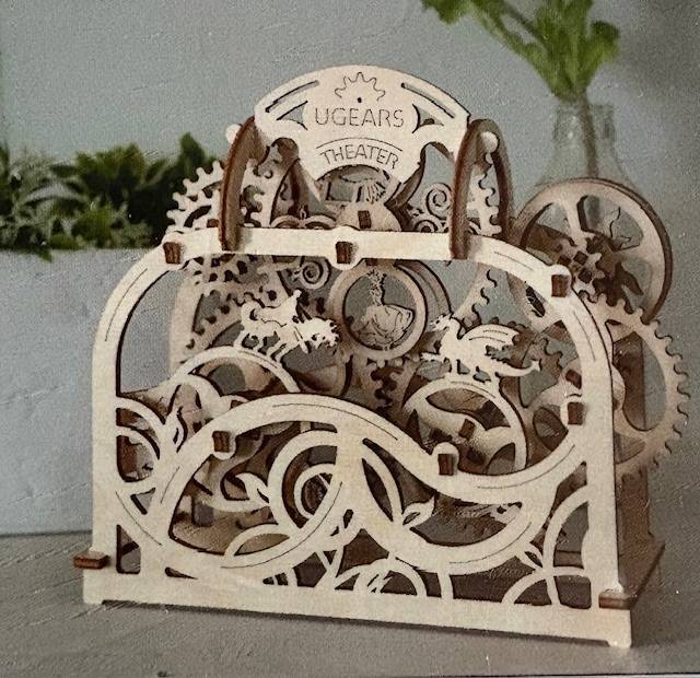 Jolie maquette en contreplaqué : théâtre