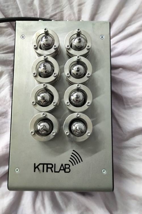 Vends remarquable préampli KTR à tubes 5725 - presque neuf, grande clarté, scène sonore belle