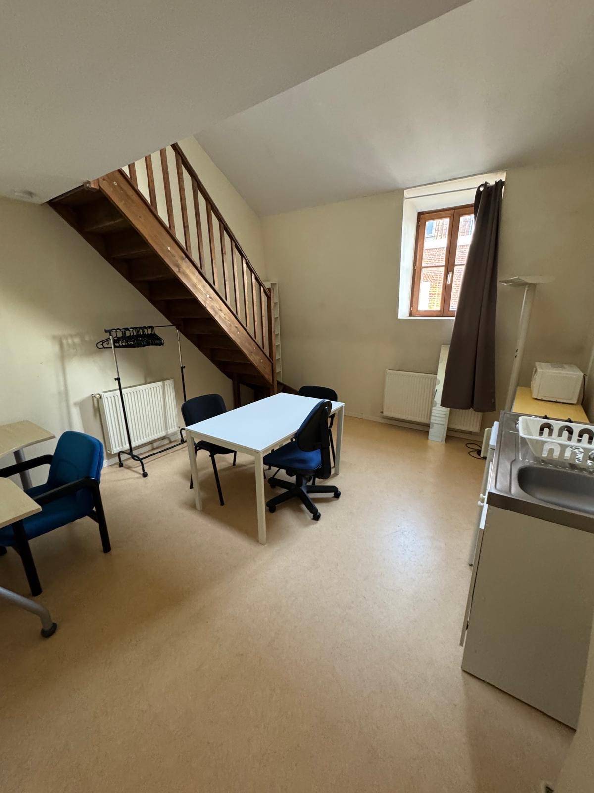Loue Studio duplex meublé centre ville Tourcoing (59) - 1 chambre, 35m²