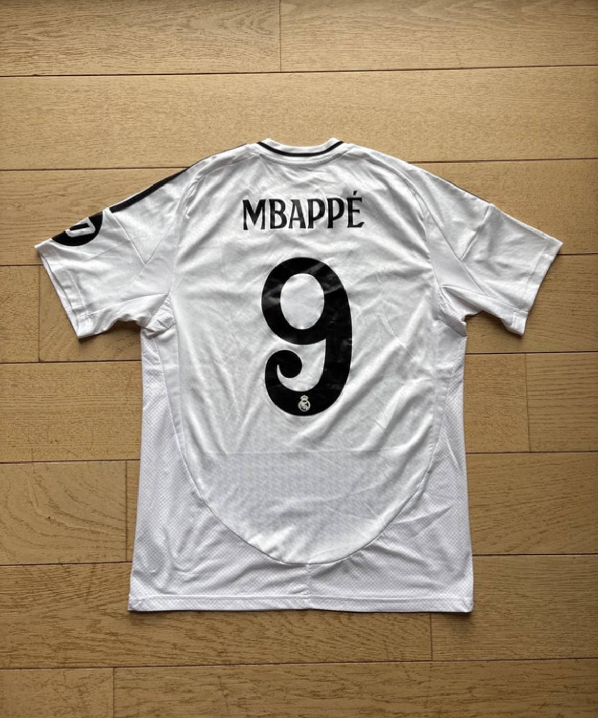 Vends maillot Real Madrid domicile - Mbappé - Taille L