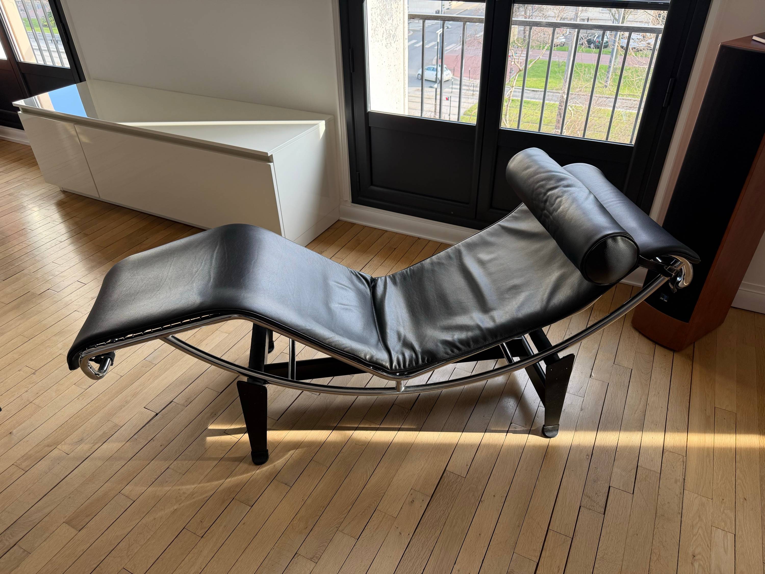 Vends chaise longue LC4 Cassina
