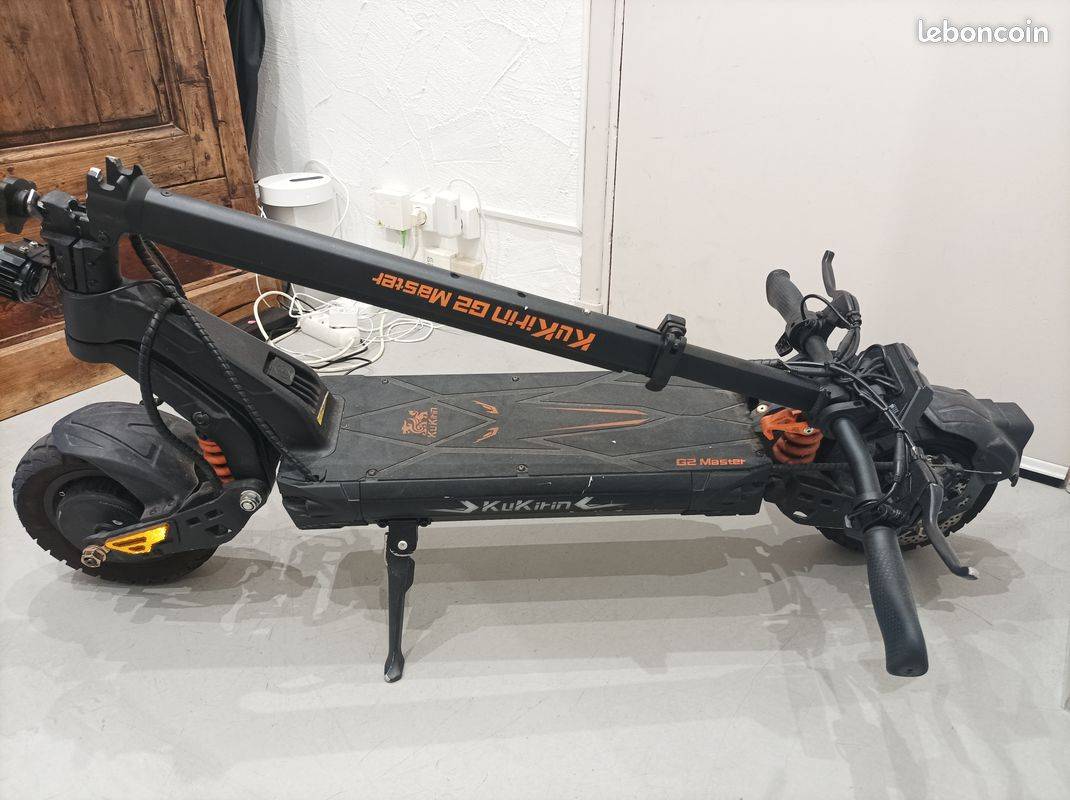 Vends trottinette électrique Kukirin G2 master
