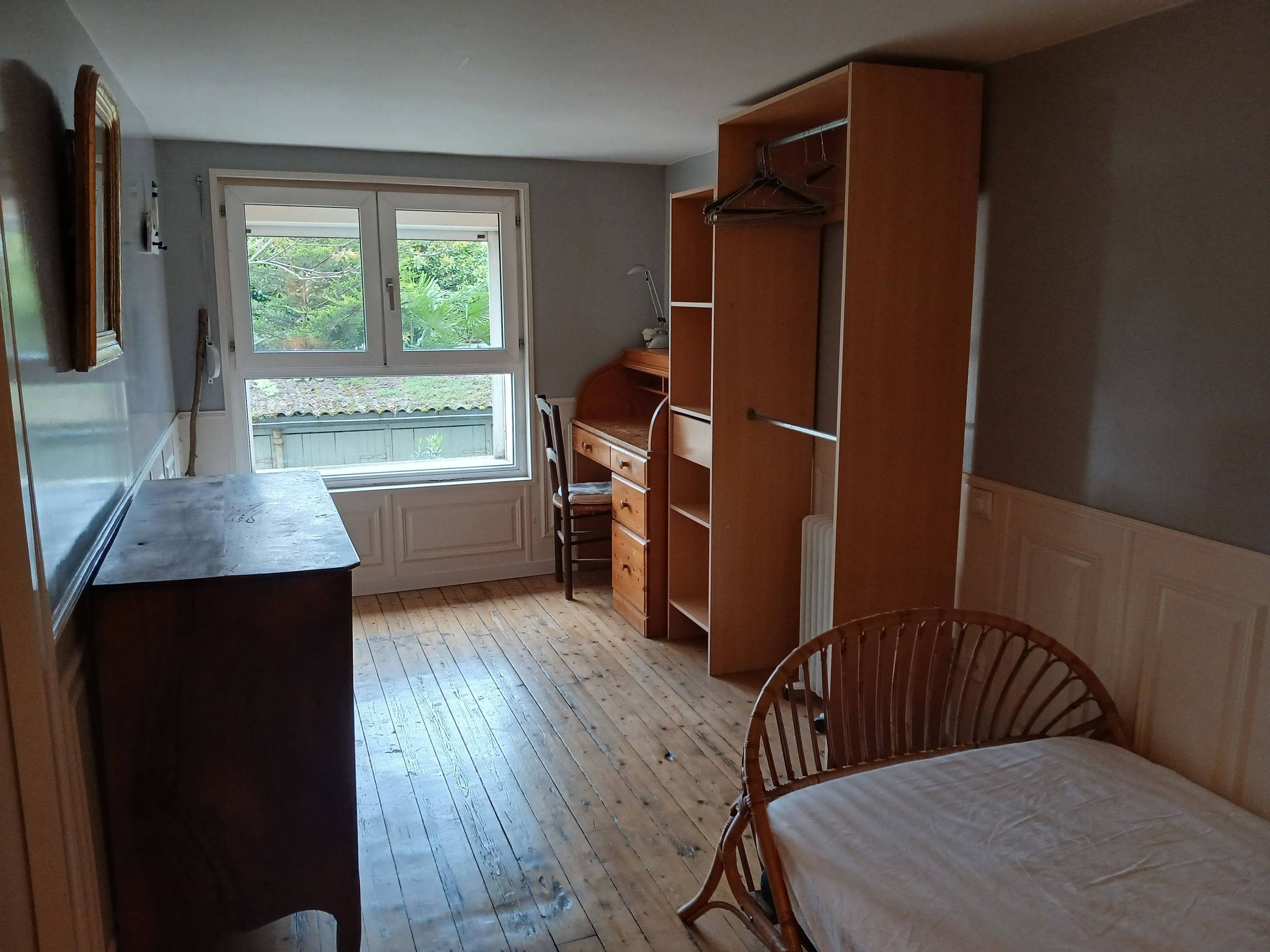 Loue 1 chambre meublée - Bellecombe / Villeurbanne (69) 30m²