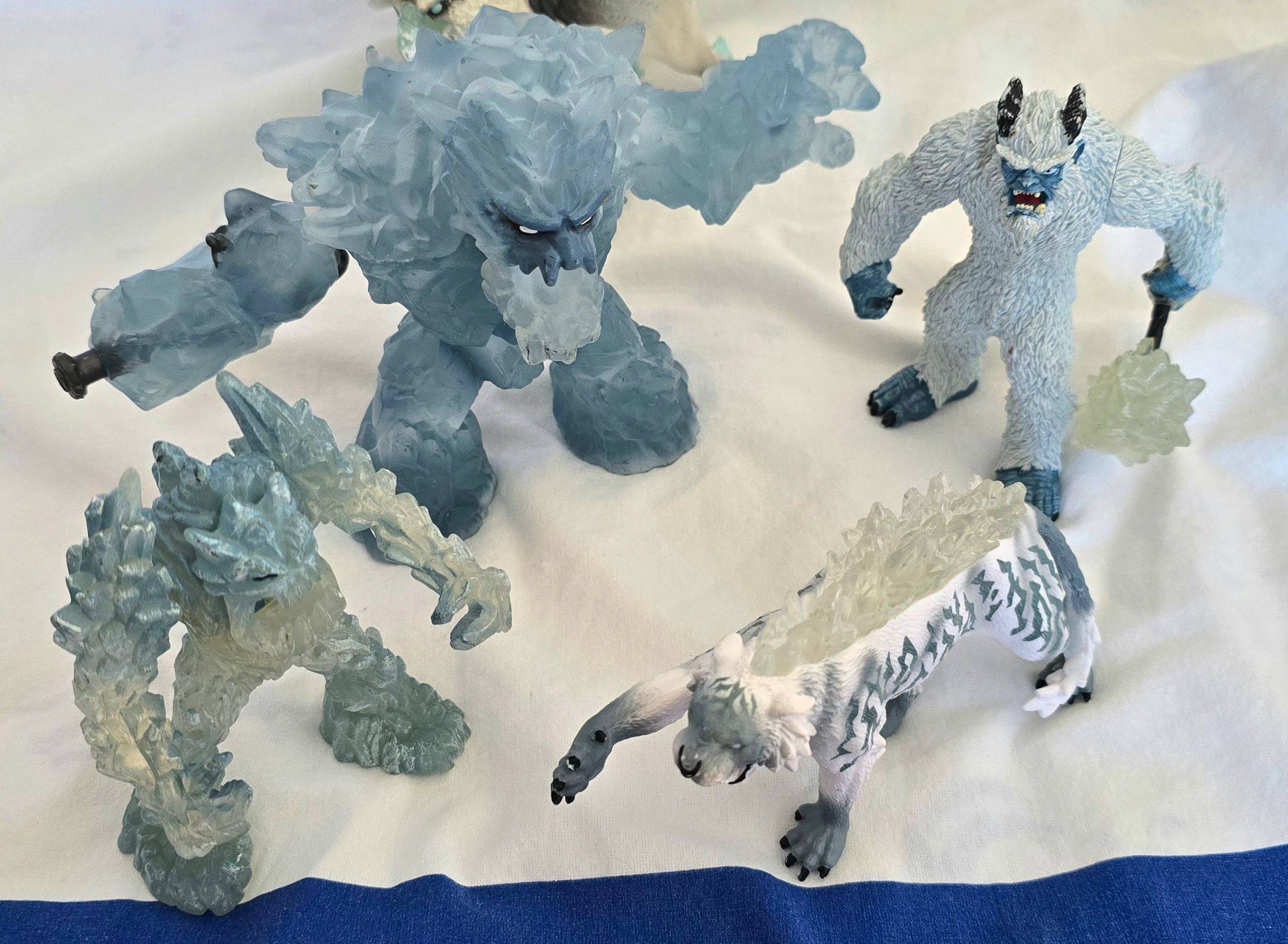 Vends lot figurines Schleich glace et décor