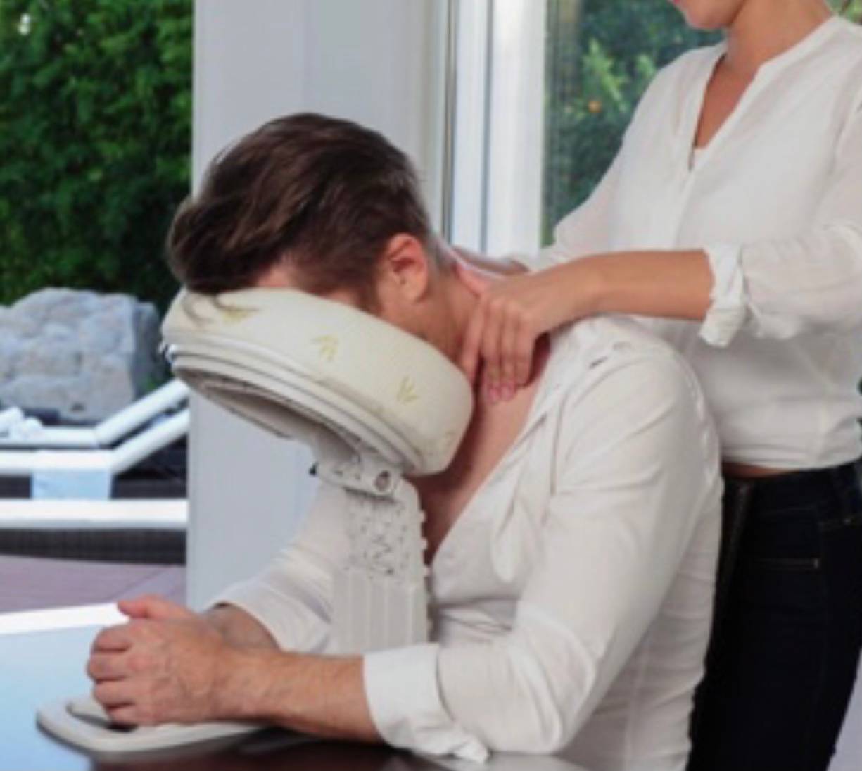 Vends coussin de massage têtière neuf