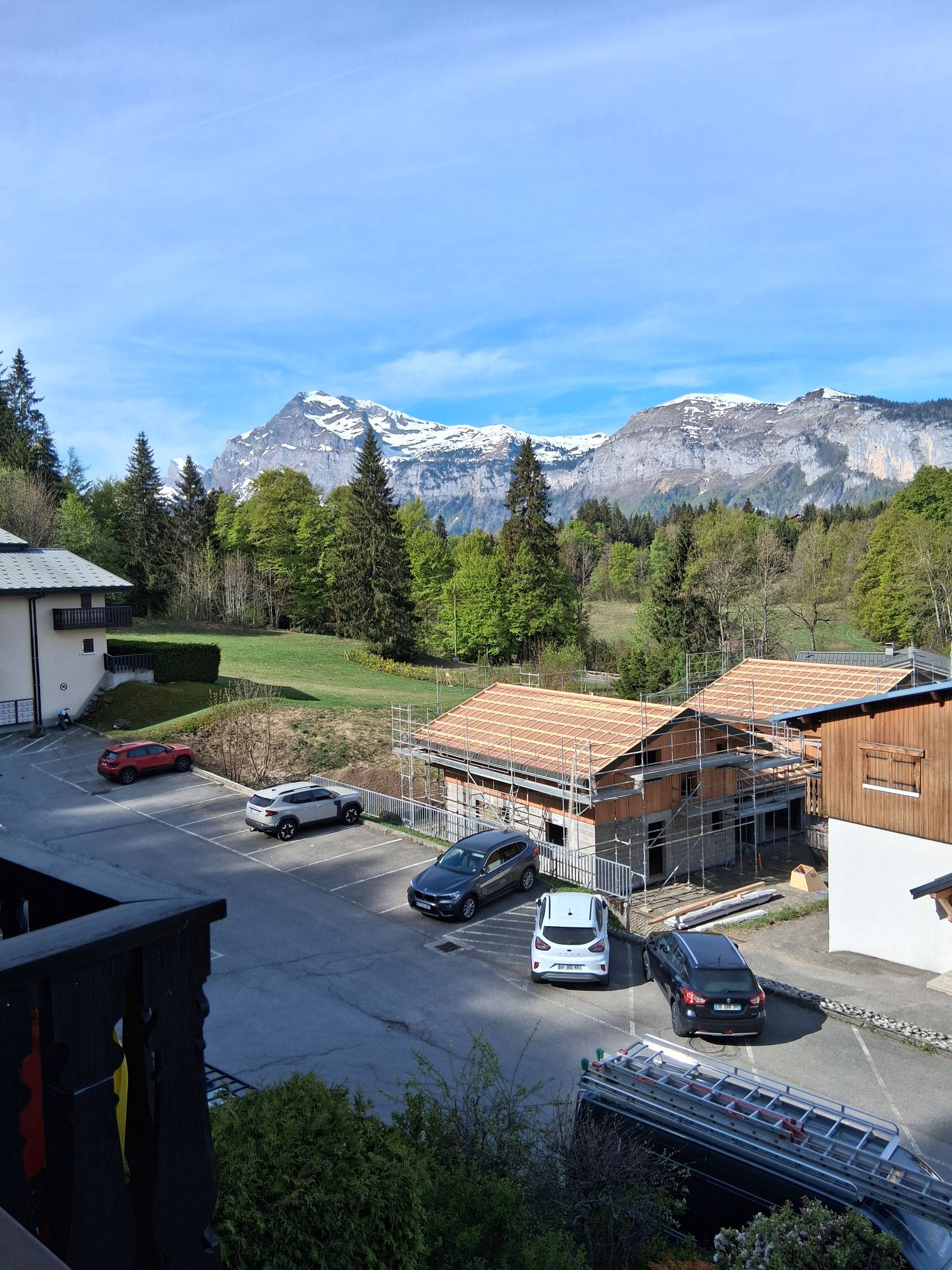 Loue appartement agréable 36m² au Carroz dans village savoyard - 5 couchages - Sem 34 & 35 disponibles