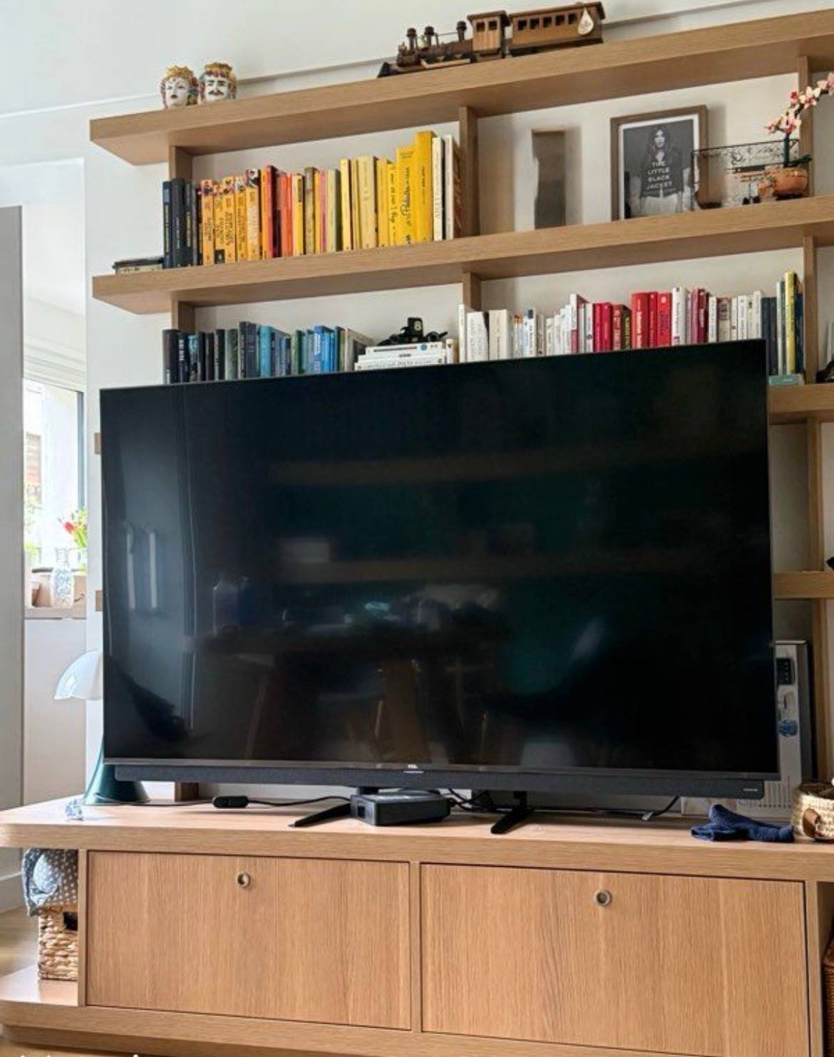 Vends télé TCL TV 65 pouces modèle 65C815