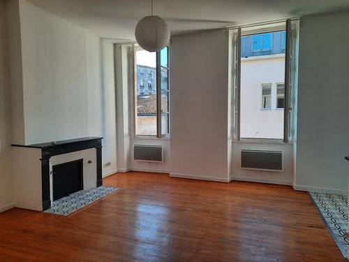 Loue app. T3 - 68m² - Bordeaux Triangle d’Or