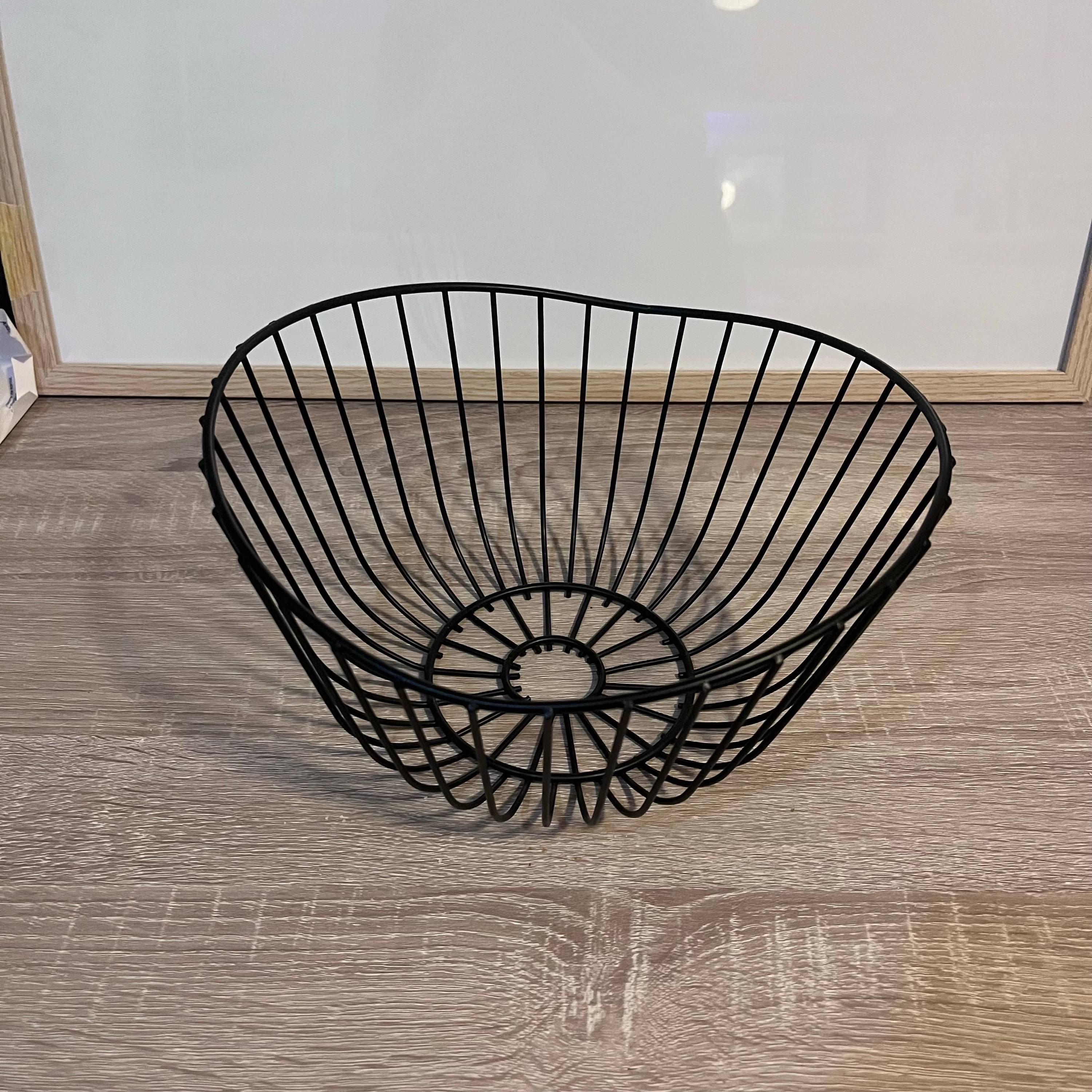 Vends corbeille à fruits métal noir