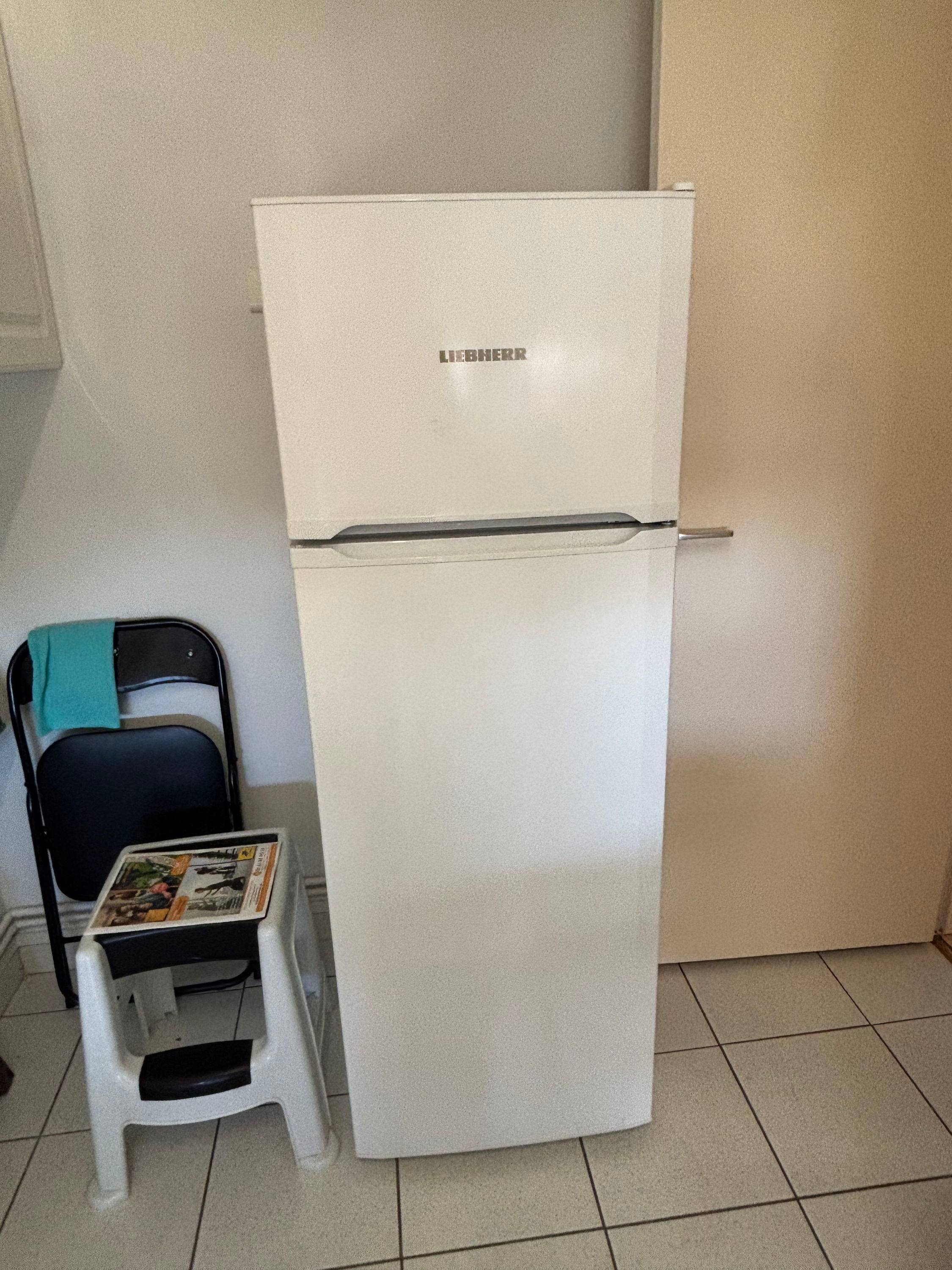 Vends réfrigérateur