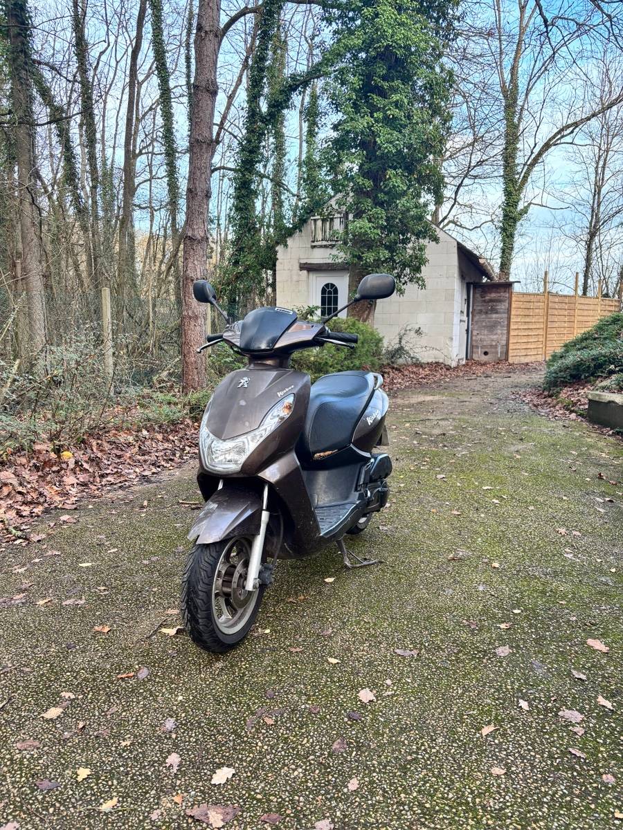 Vends Scooter Peugeot Kisbee 50 cm3,  2015, 32900km