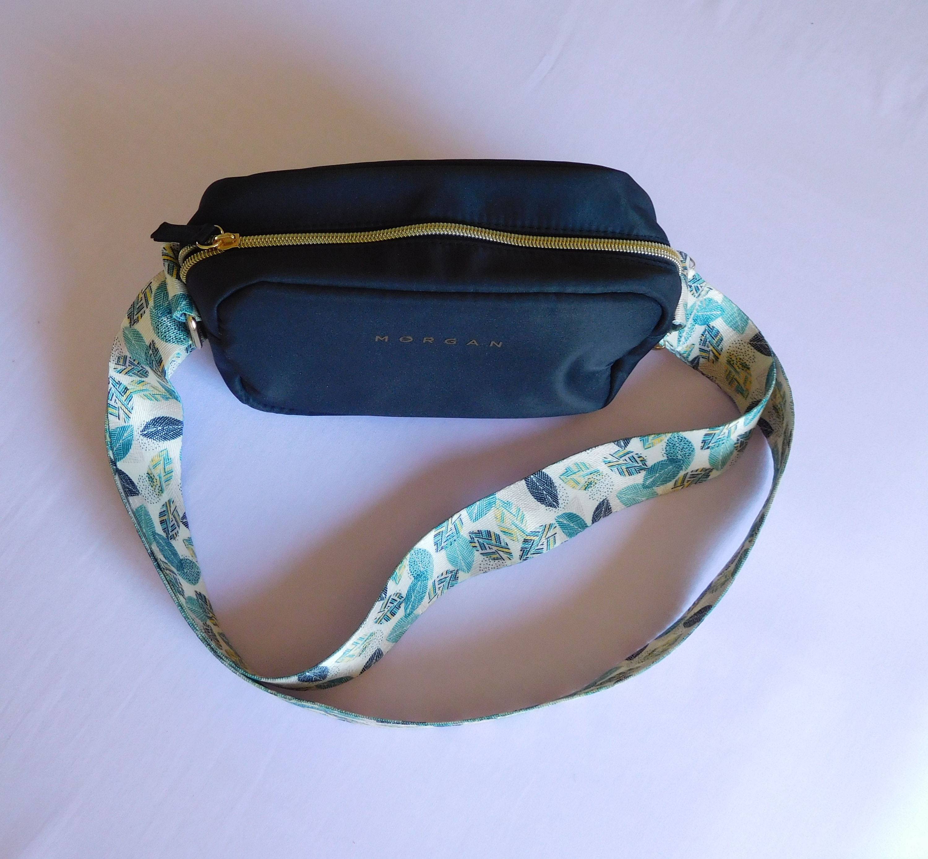 Vends sac à main bleu marine foncé
